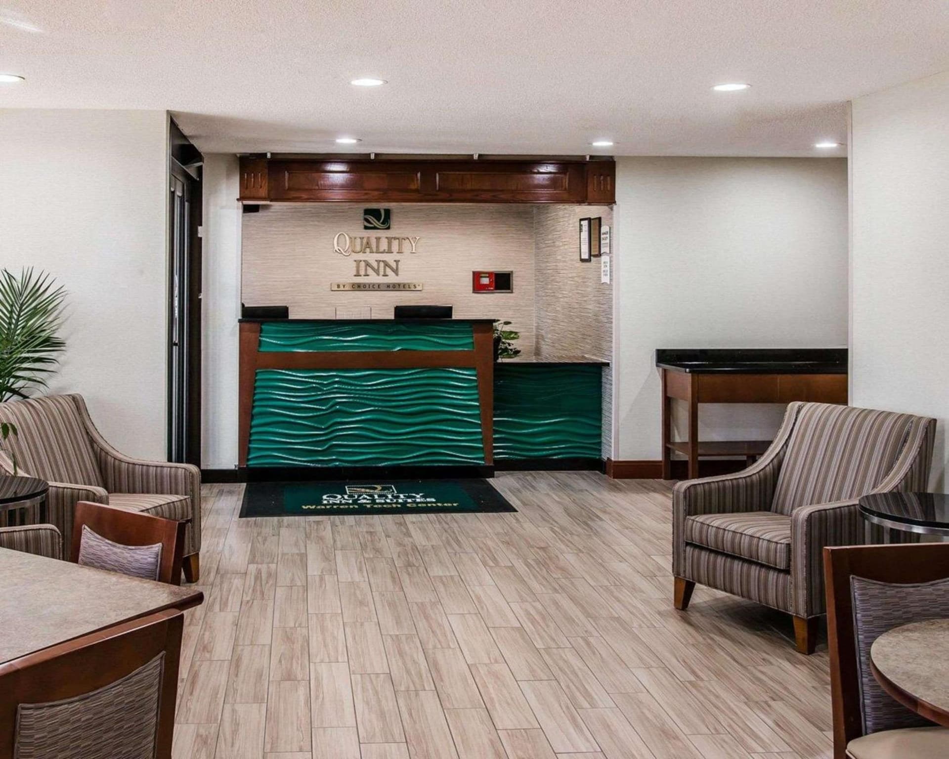 Quality Inn & Suites Warren - Detroit gallery photo in Warren, MI — image 19