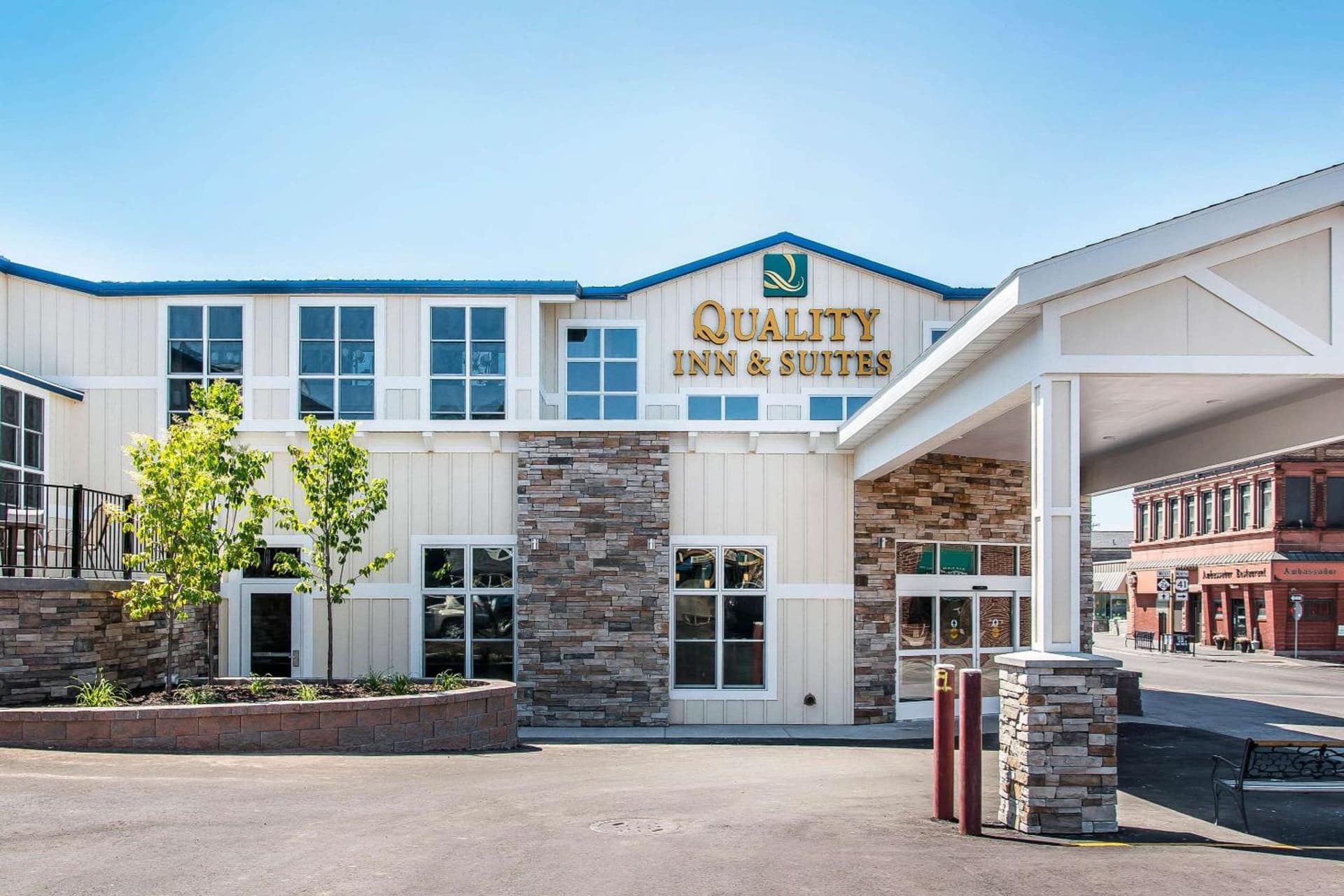 Quality Inn & Suites Houghton Downtown featured exterior or lobby in Houghton, MI — similar hotel