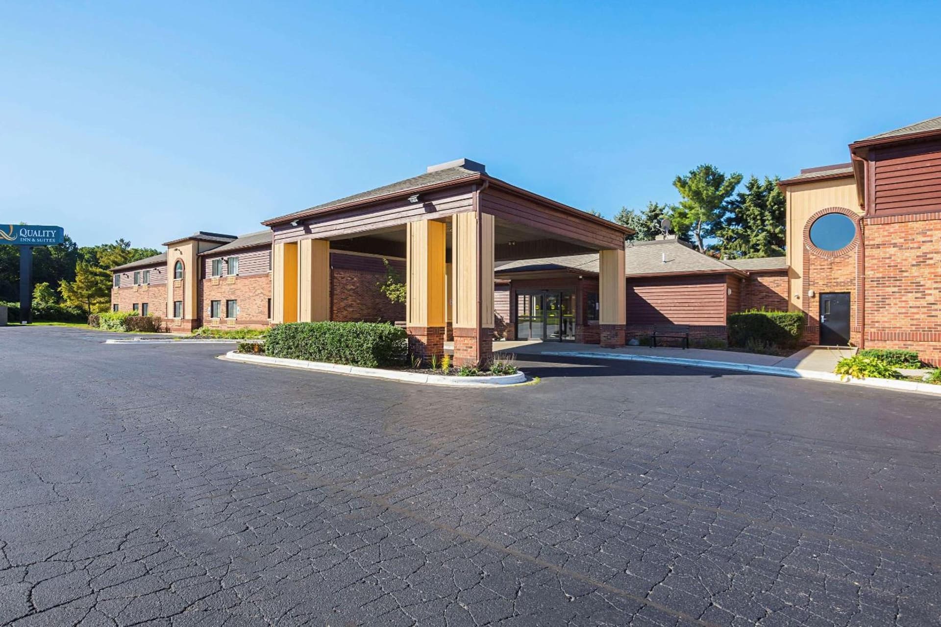 AmericInn by Wyndham Holland MI gallery photo in Holland, MI — image 28