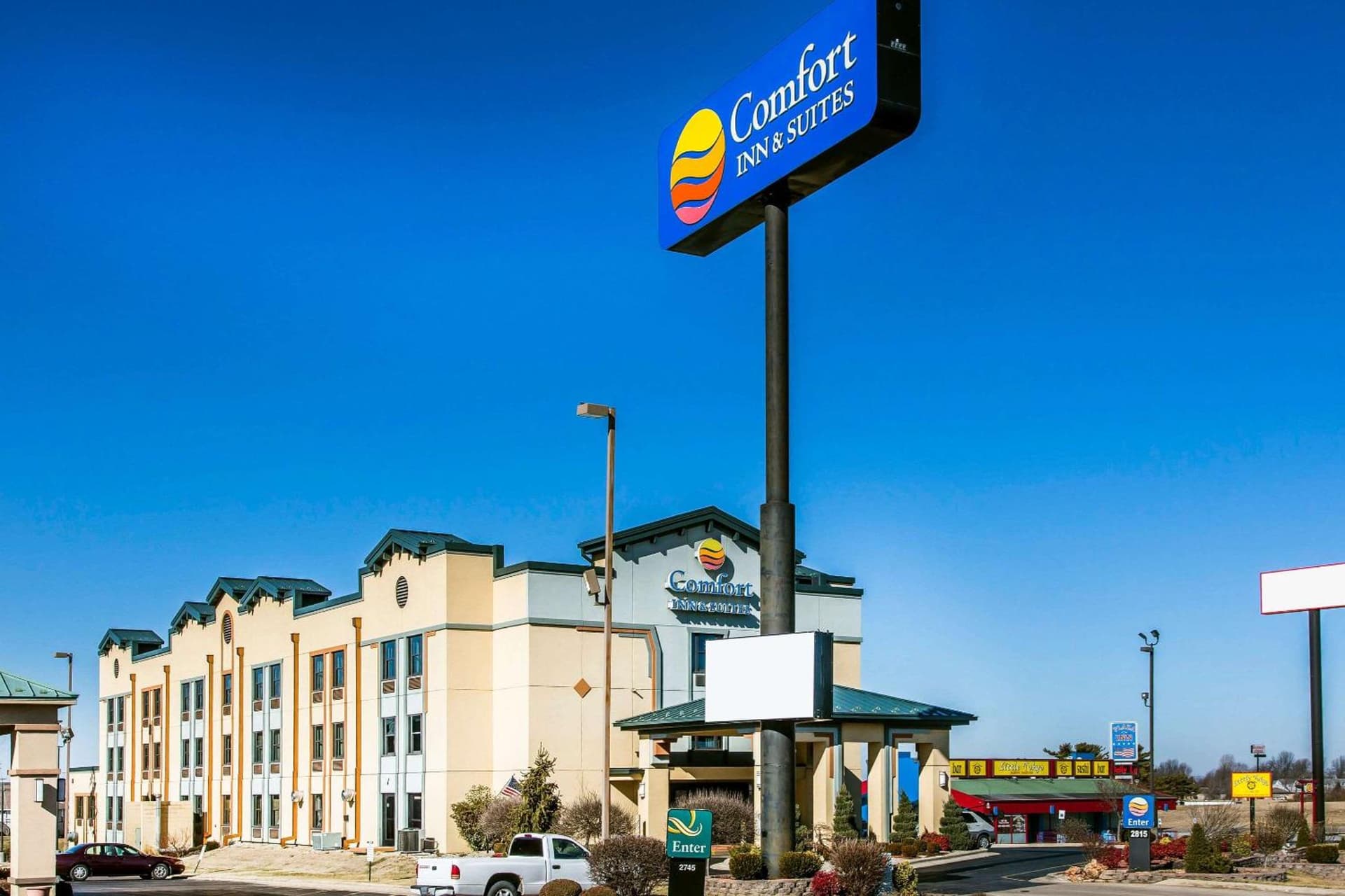 Comfort Inn & Suites Springfield I-44 interior in Springfield, MO — gallery photo 2