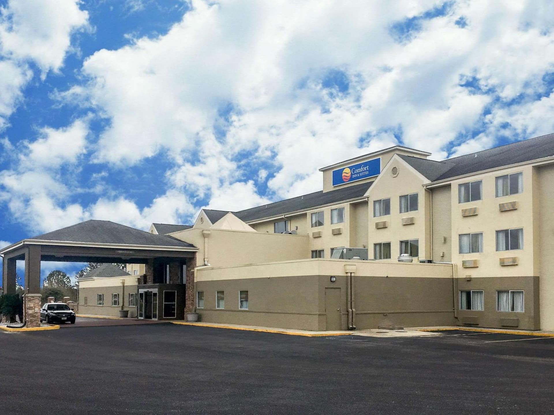 Comfort Inn & Suites Crystal Inn Sportsplex gallery photo in Gulfport, MS — image 33