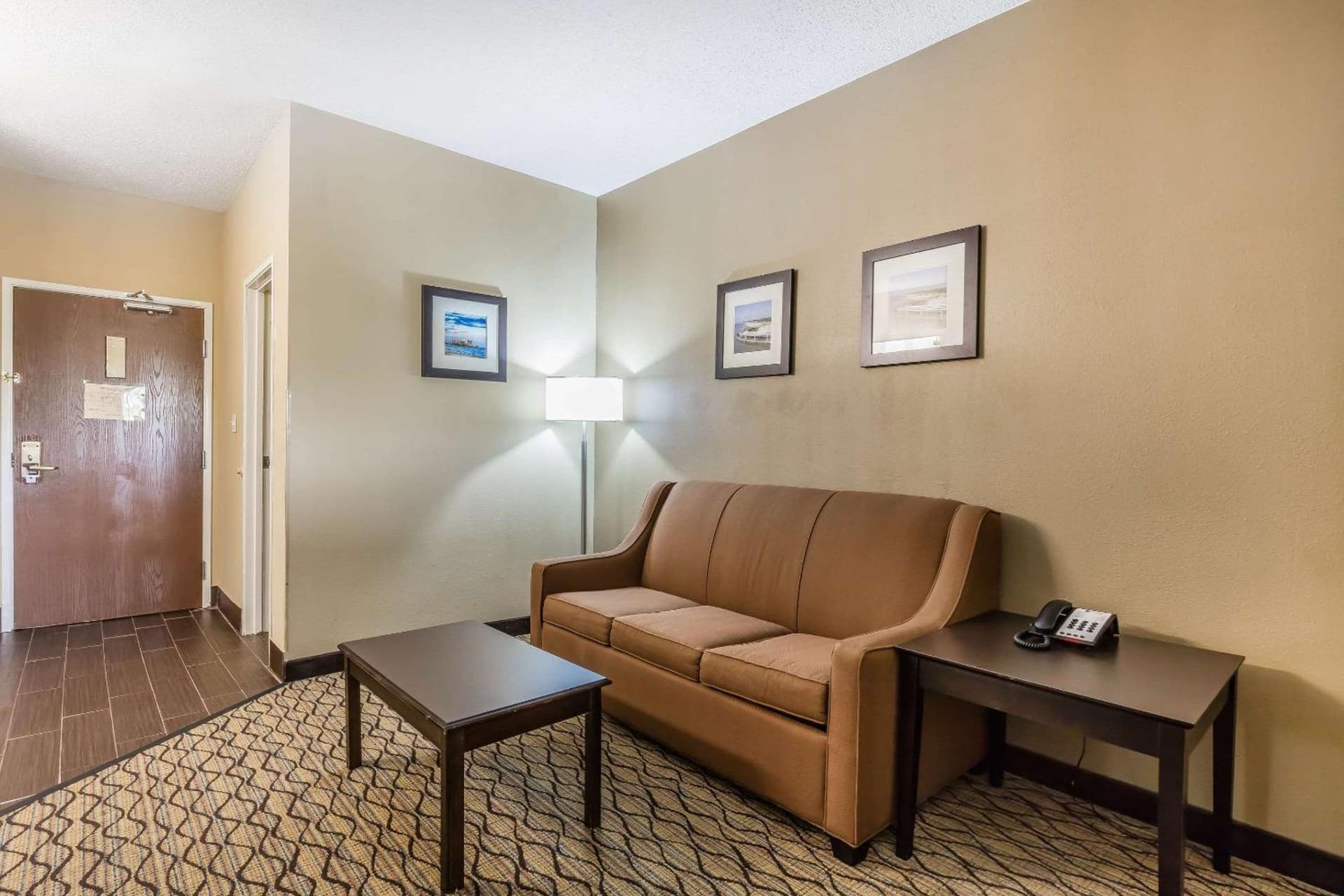 Comfort Inn & Suites Crystal Inn Sportsplex gallery photo in Gulfport, MS — image 19