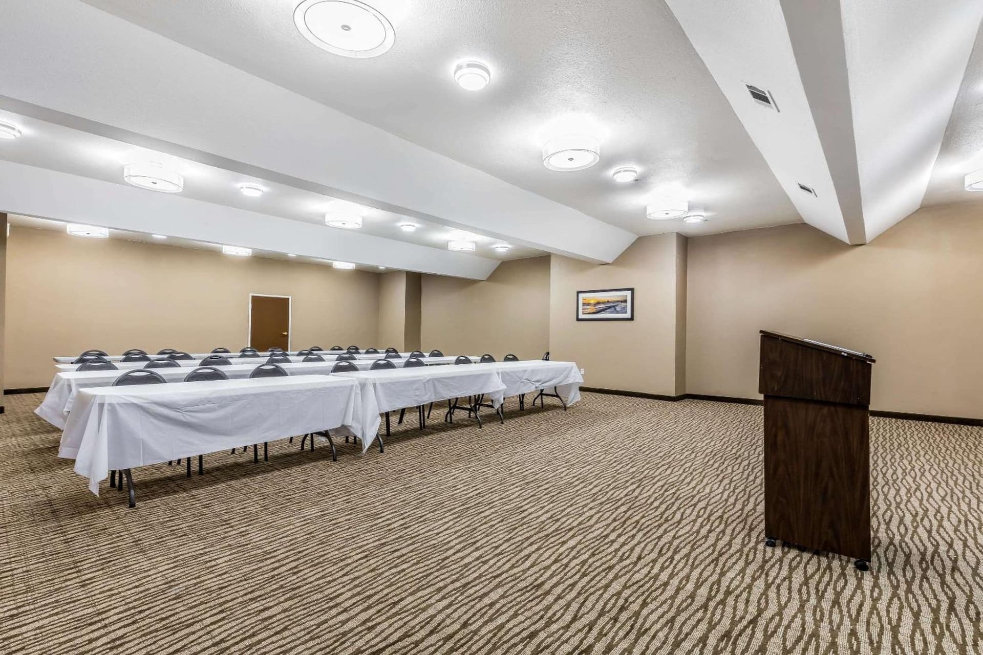 Comfort Inn & Suites Crystal Inn Sportsplex gallery photo in Gulfport, MS — image 20