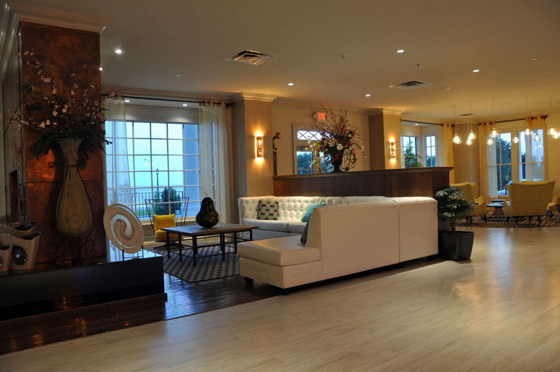 White House Hotel gallery photo in Biloxi, MS — image 16