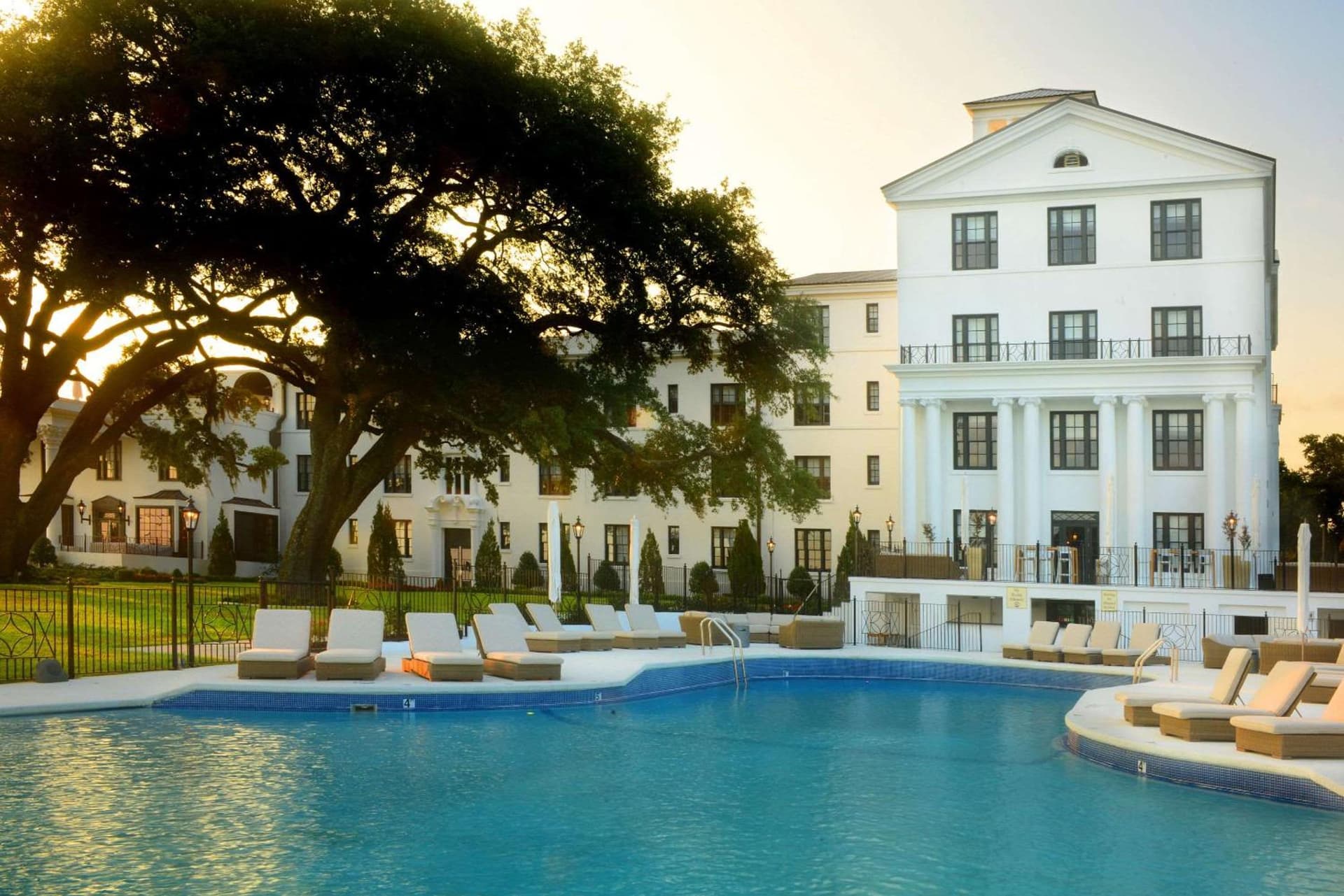 White House Hotel gallery photo in Biloxi, MS — image 58