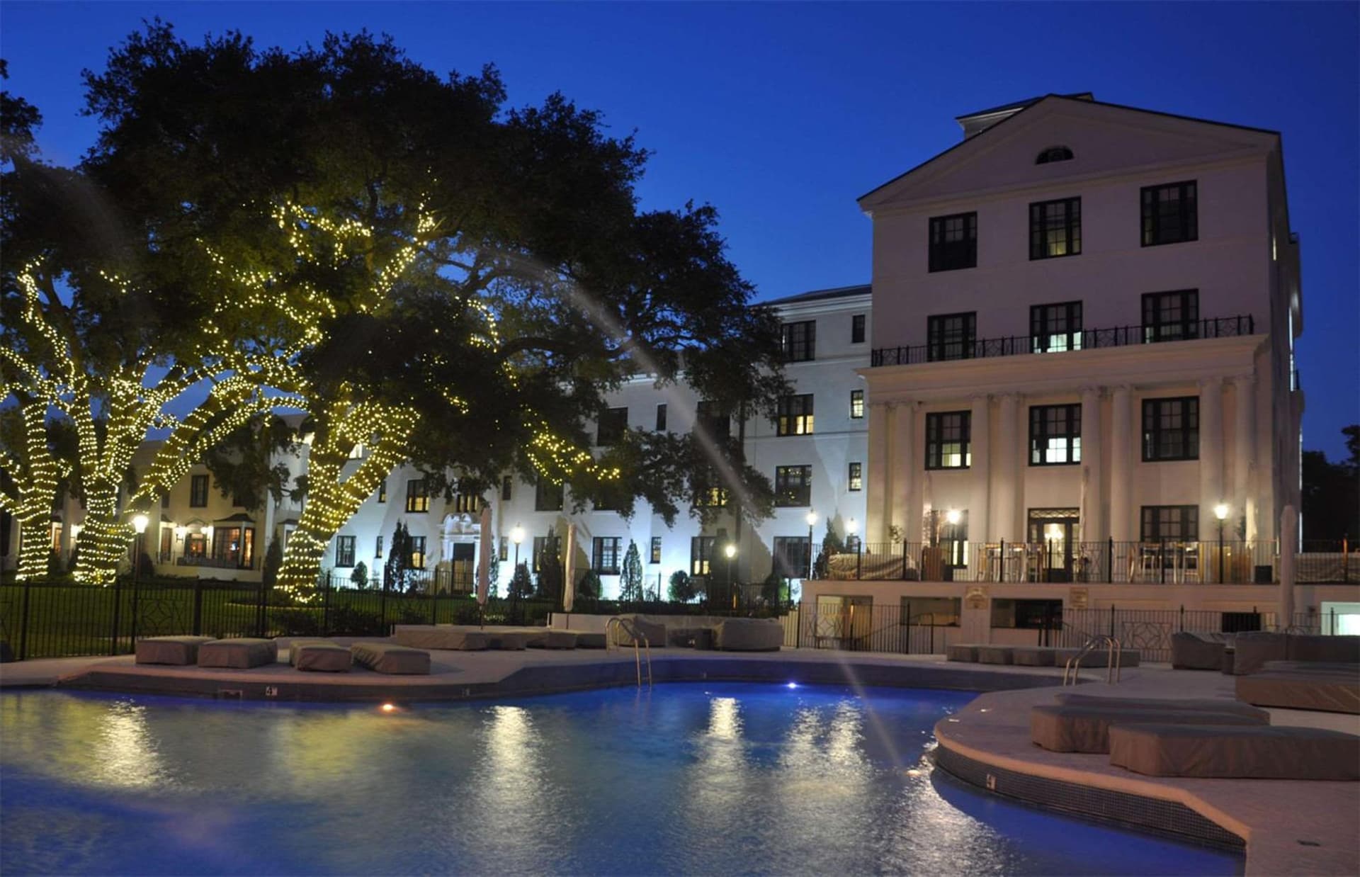 White House Hotel gallery photo in Biloxi, MS — image 13