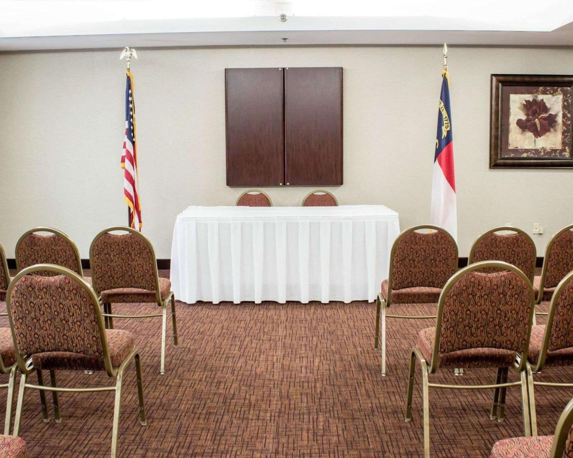 Comfort Suites Regency Park gallery photo in Cary, NC — image 6