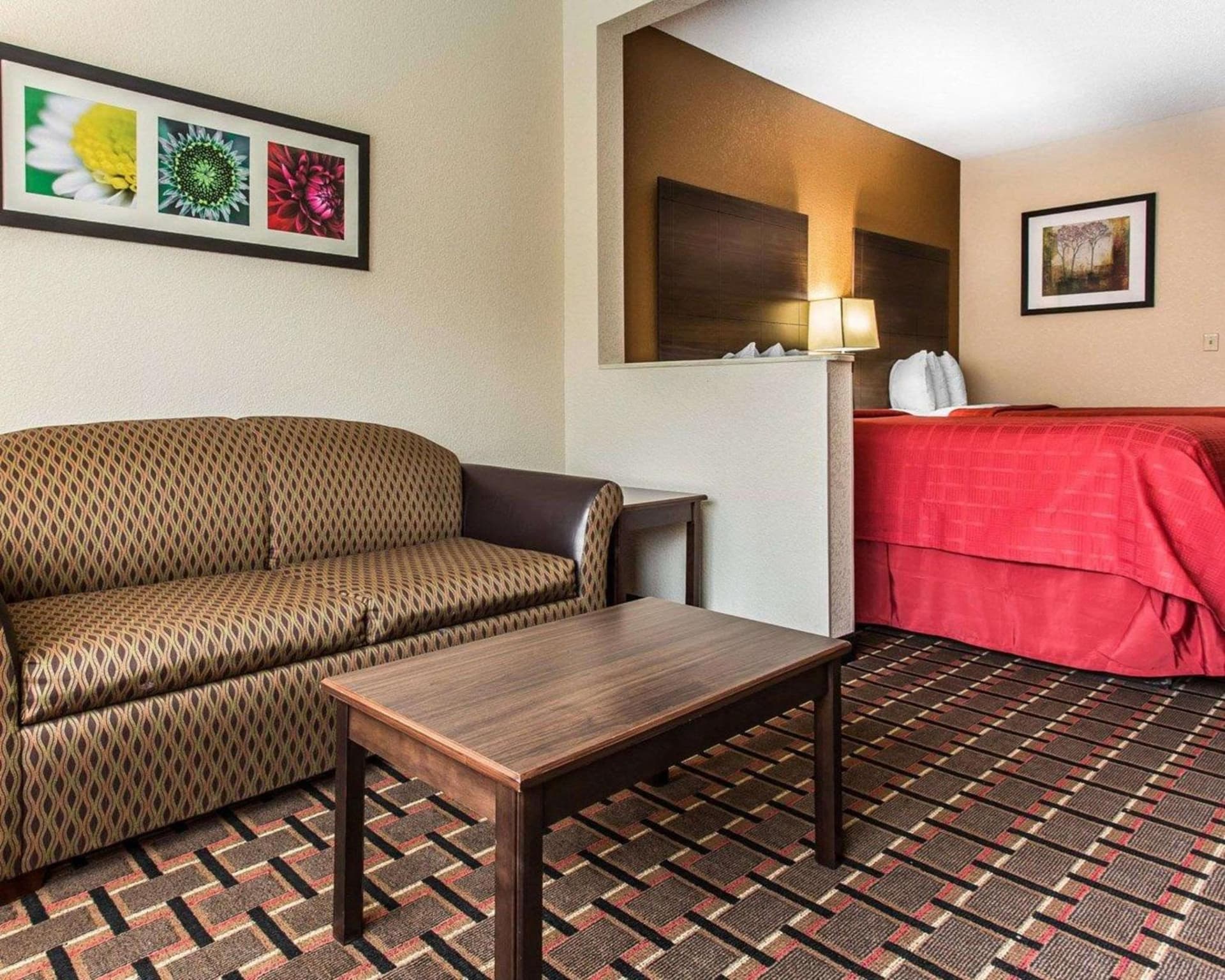 Quality Suites Hickory South gallery photo in Hickory, NC — image 11
