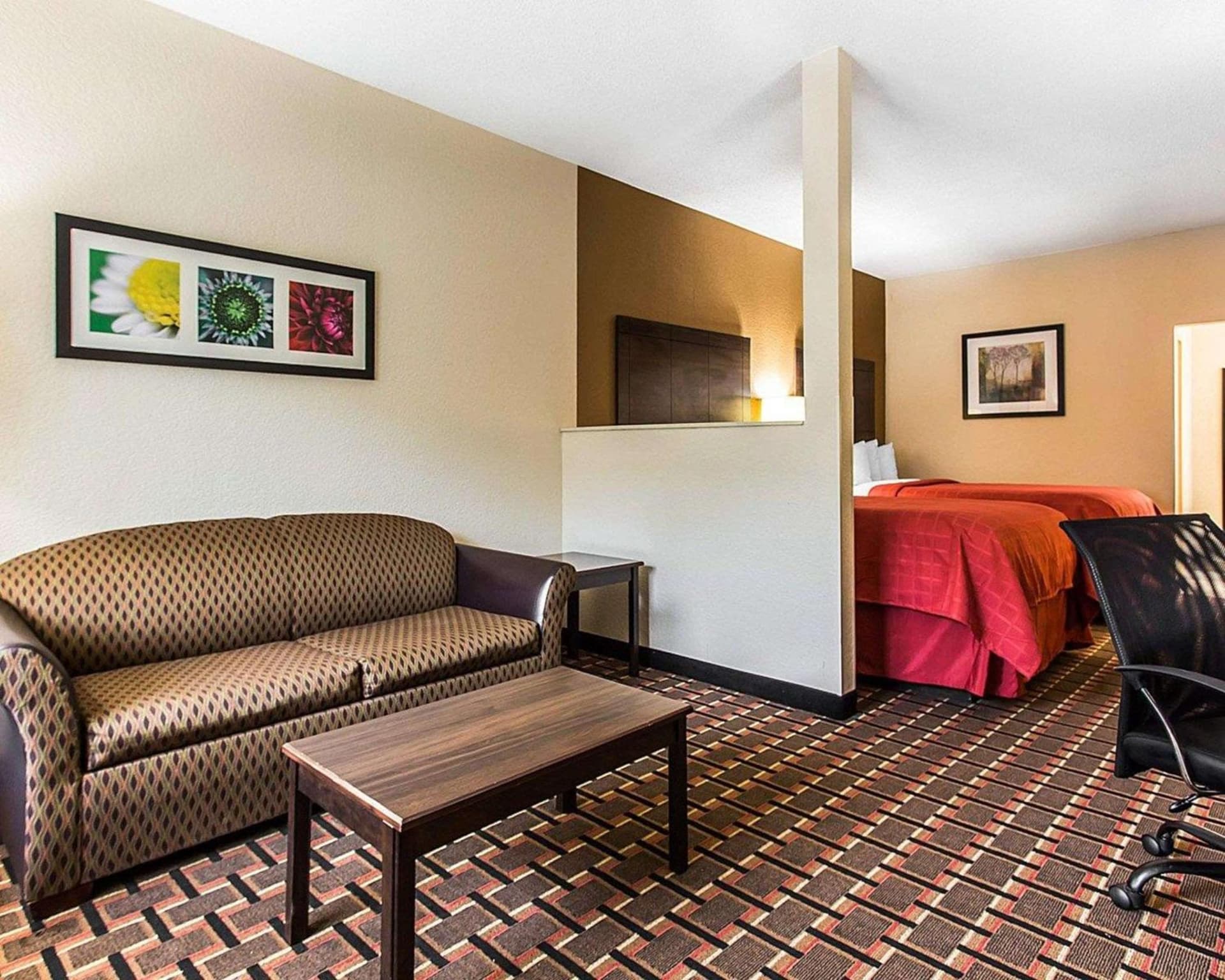 Quality Suites Hickory South gallery photo in Hickory, NC — image 39
