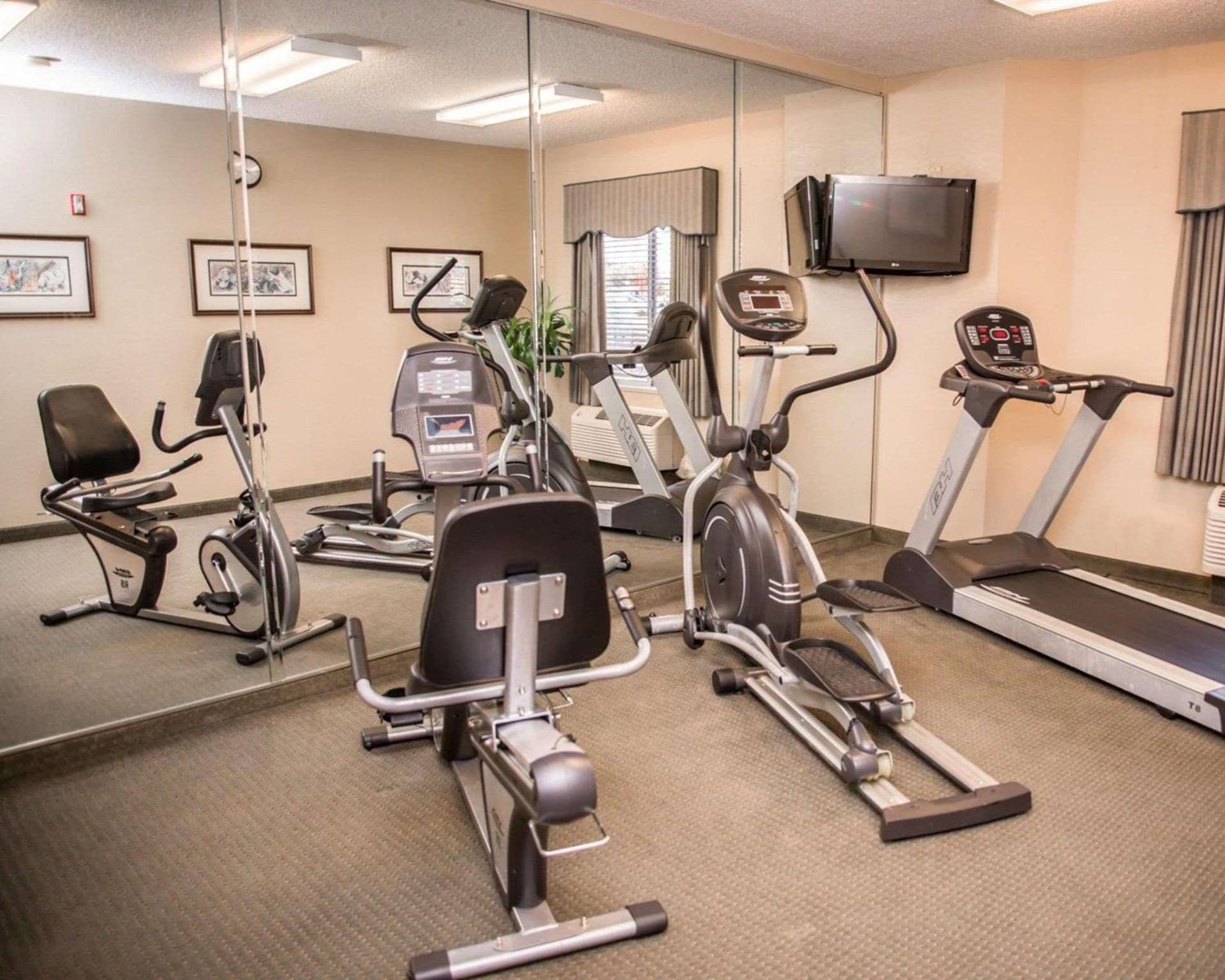 Sleep Inn & Suites at Concord Mills gallery photo in Concord, NC — image 16