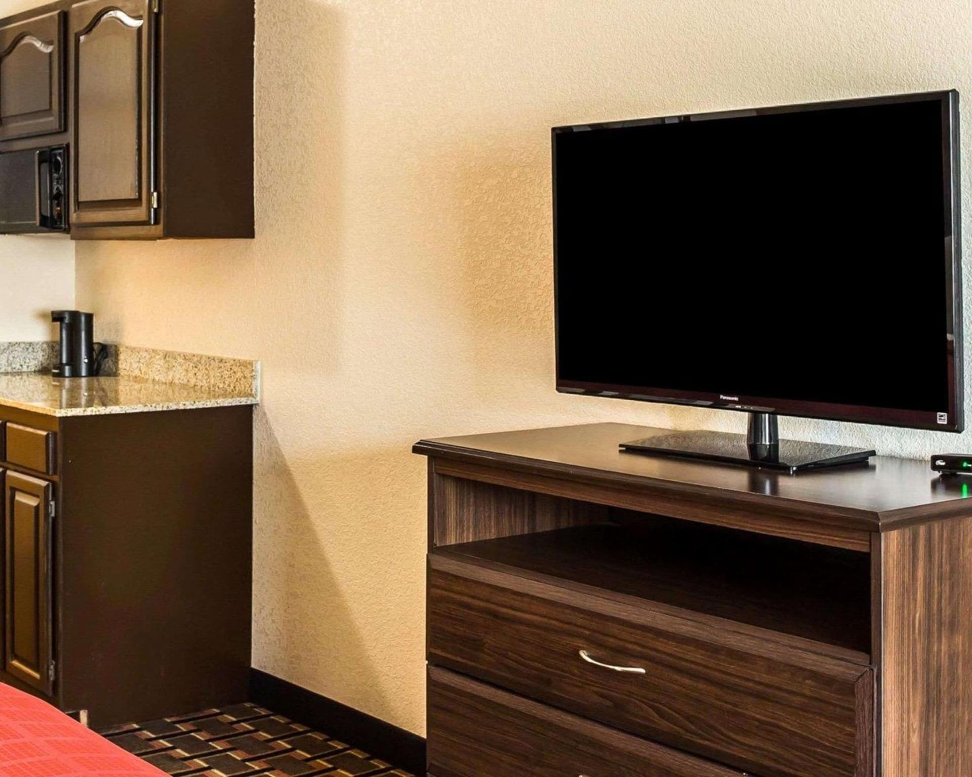 Quality Suites Hickory South gallery photo in Hickory, NC — image 40