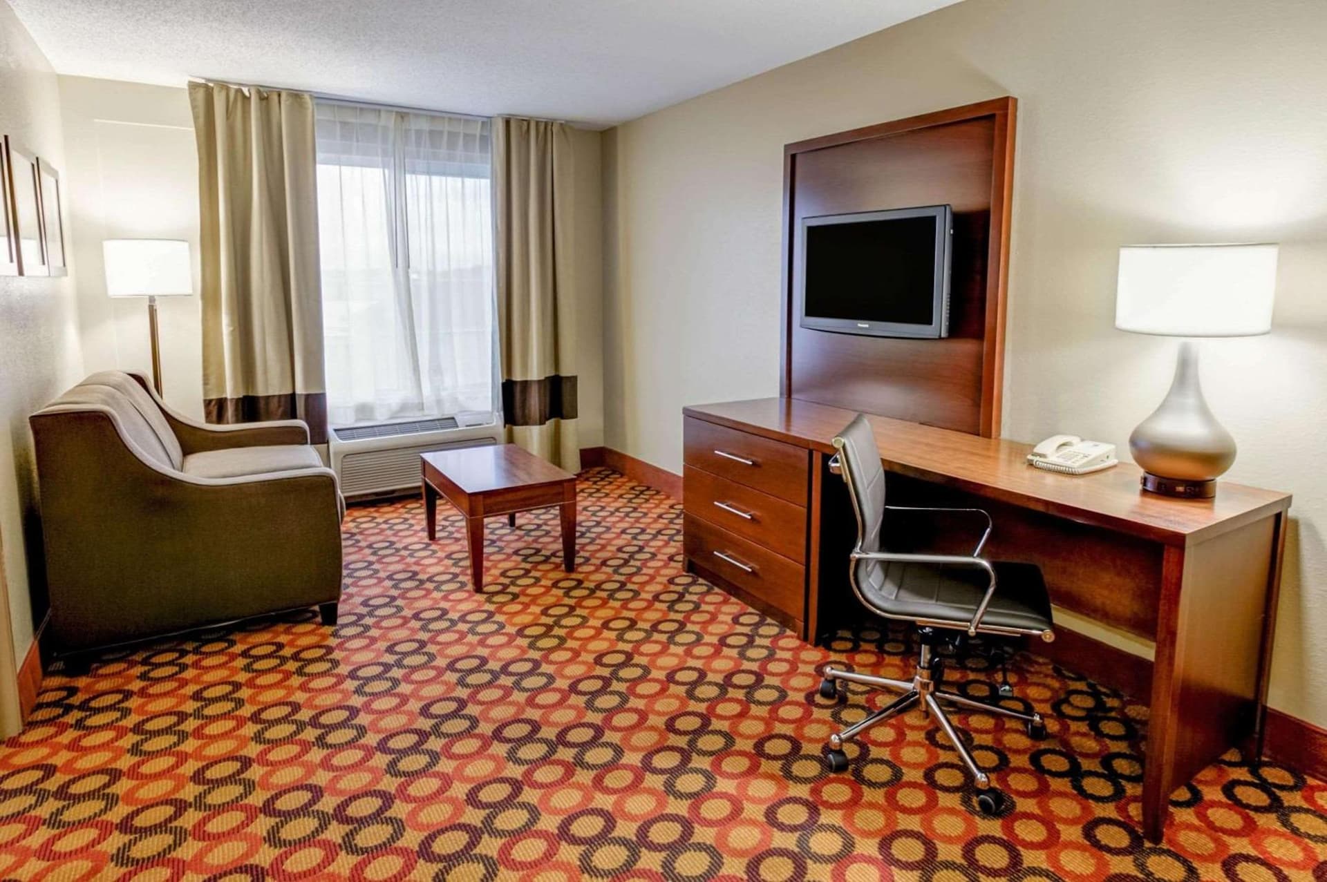 Concord Suites by IHG gallery photo in Concord, NC — image 21