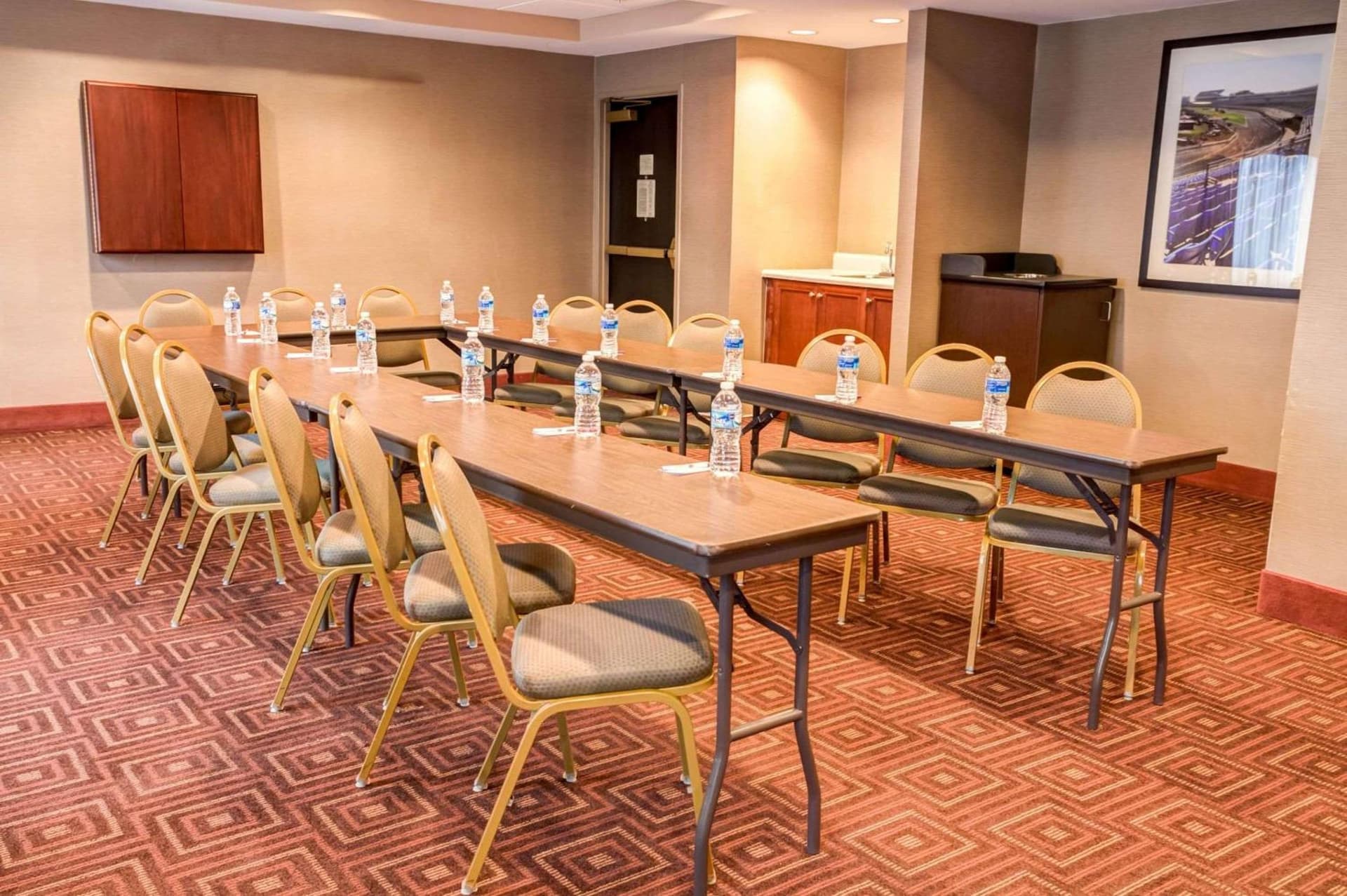 Concord Suites by IHG gallery photo in Concord, NC — image 20