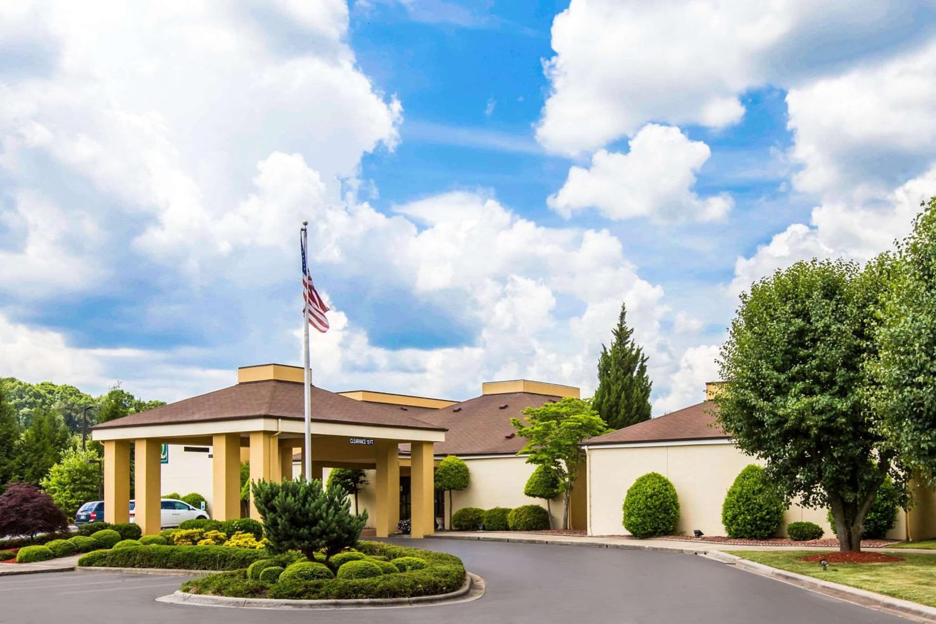 Quality Inn West of Asheville featured exterior or lobby in Canton, NC — similar hotel