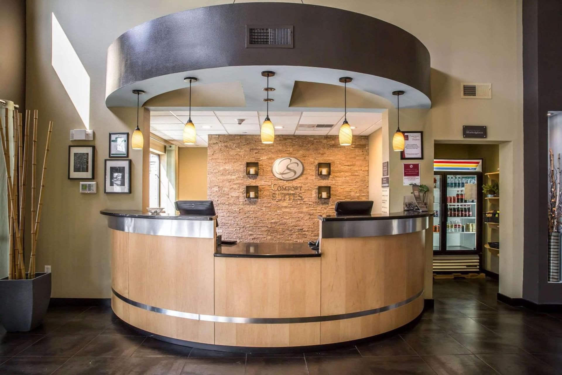 Comfort Suites New Bern near Cherry Point gallery photo in New Bern, NC — image 7