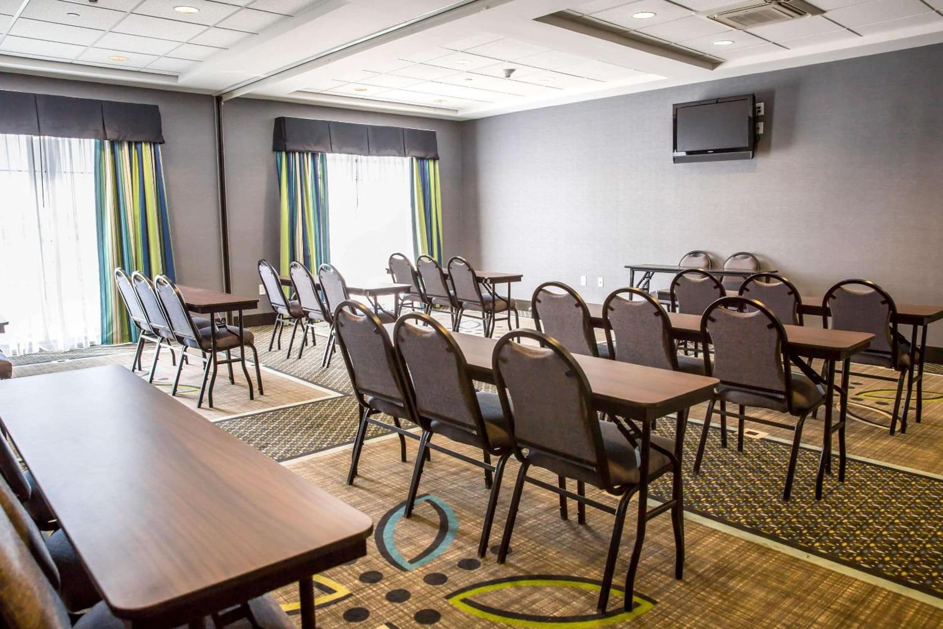 Comfort Suites New Bern near Cherry Point gallery photo in New Bern, NC — image 29