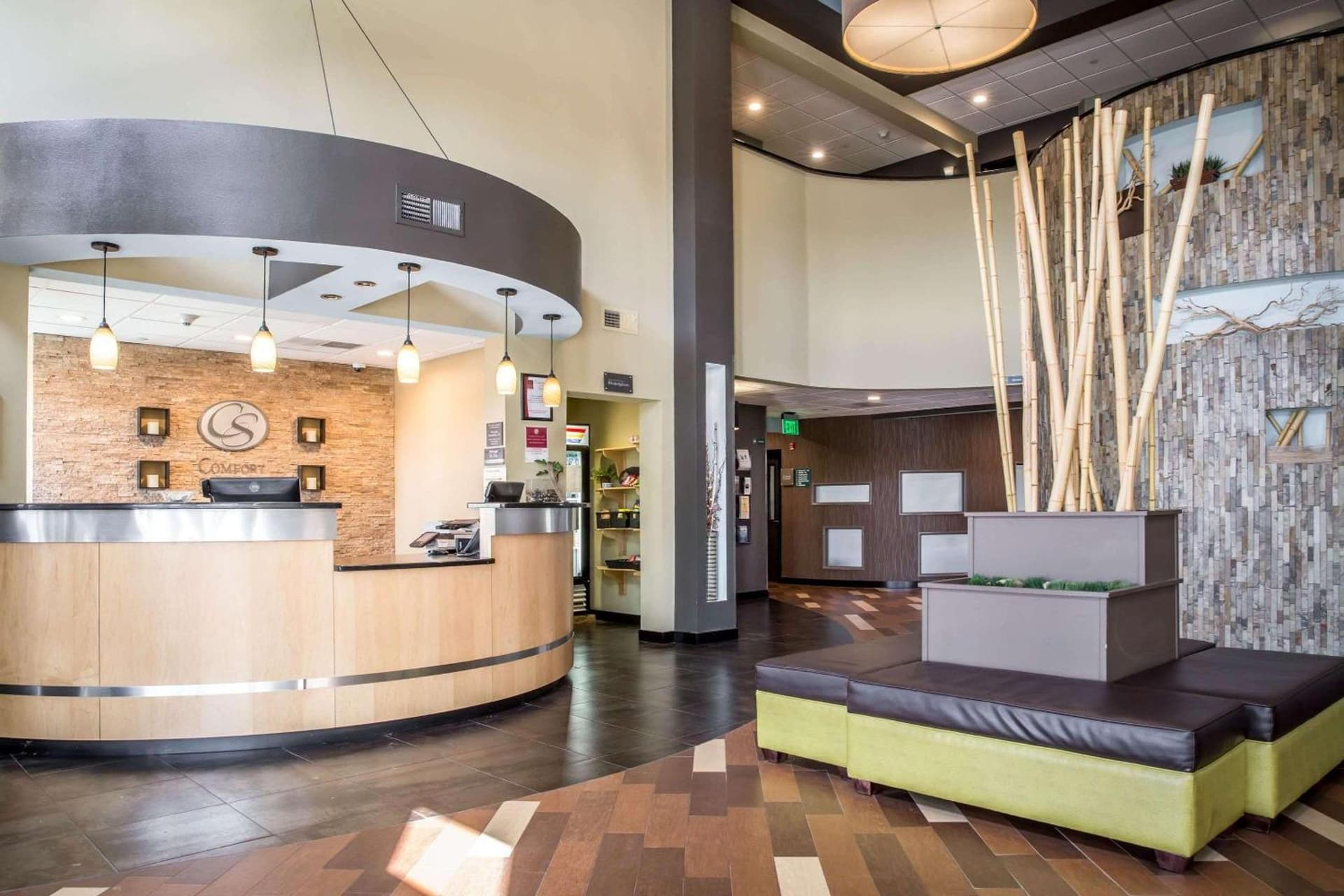 Comfort Suites New Bern near Cherry Point gallery photo in New Bern, NC — image 17