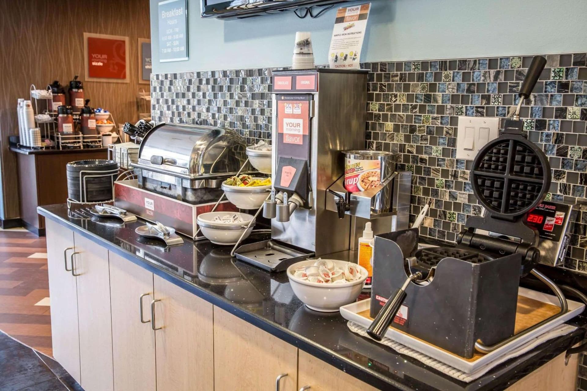Comfort Suites New Bern near Cherry Point gallery photo in New Bern, NC — image 6