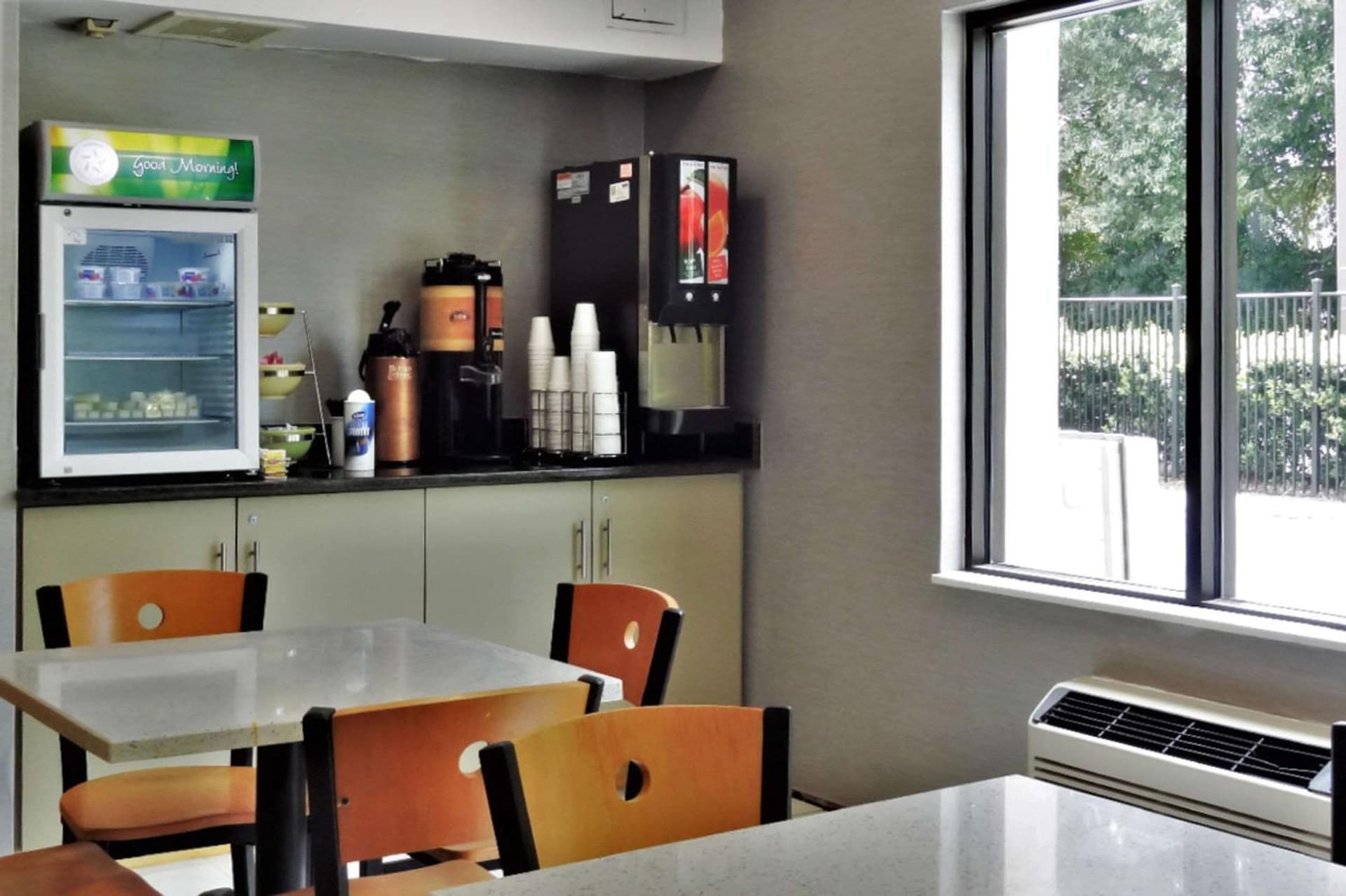 Quality Inn & Suites Raleigh North interior in Raleigh, NC — gallery photo 2
