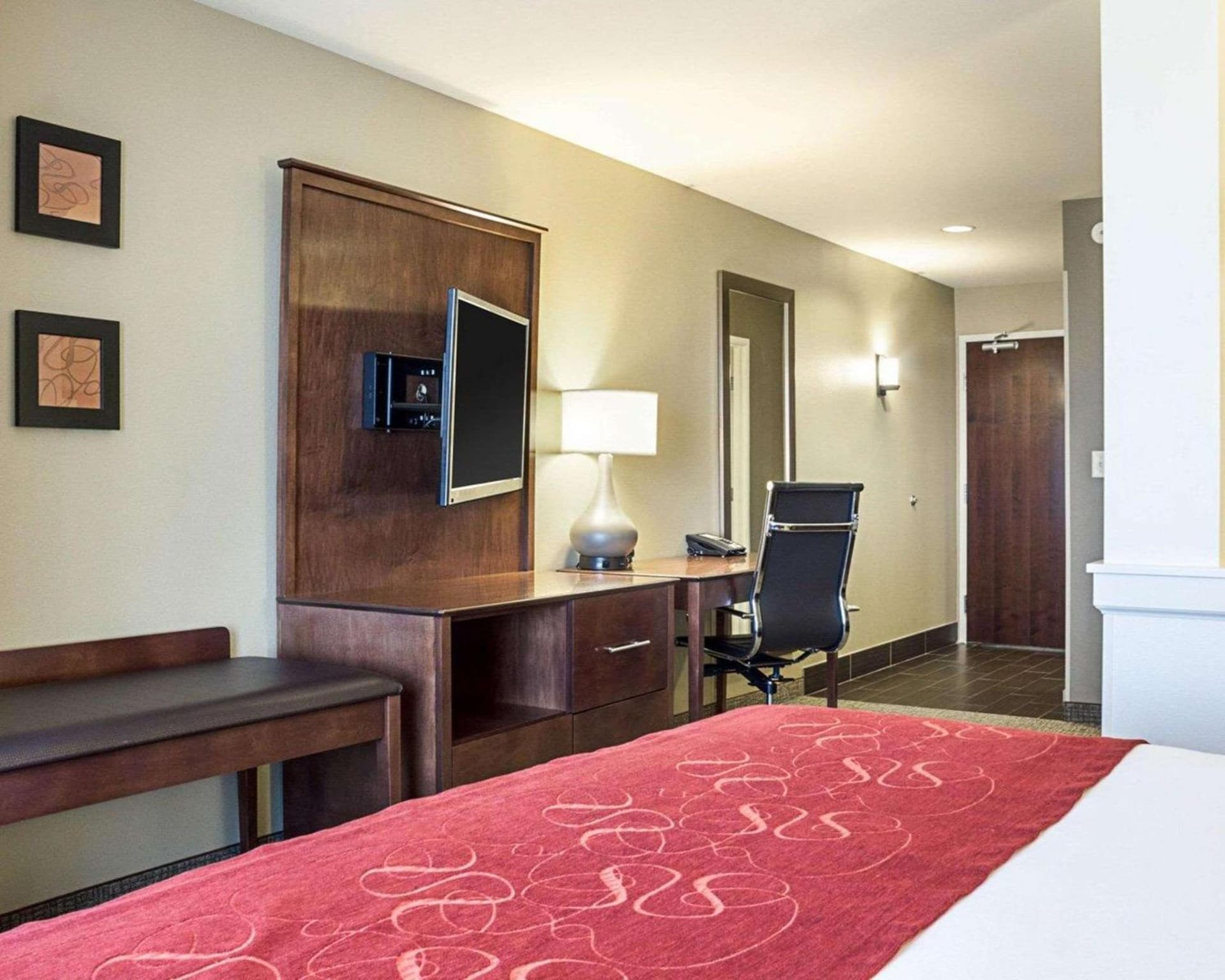 Comfort Suites Fargo Medical Center gallery photo in Fargo, ND — image 12