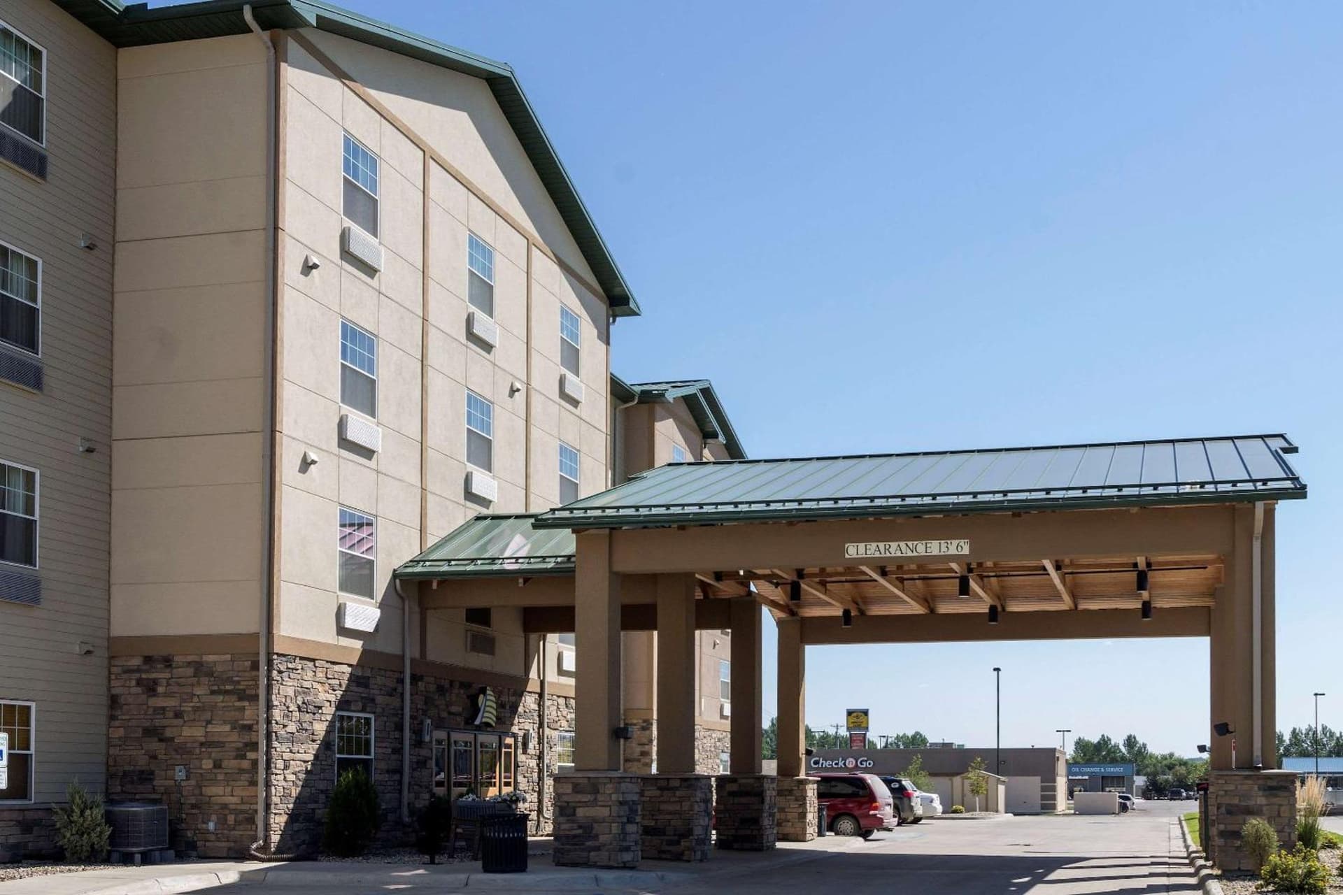 MainStay Suites Williston interior in Williston, ND — gallery photo 2