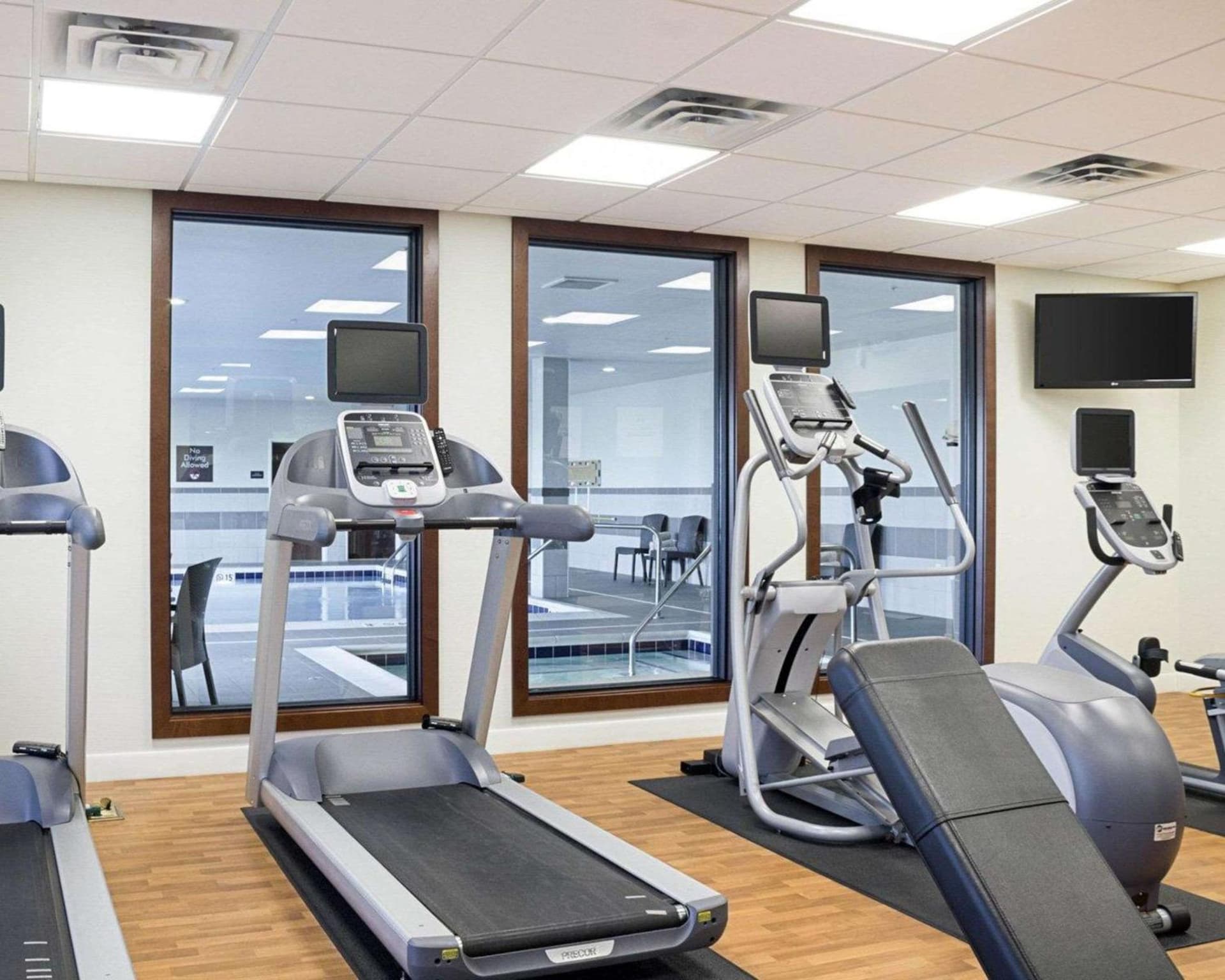 Comfort Suites Fargo Medical Center gallery photo in Fargo, ND — image 22