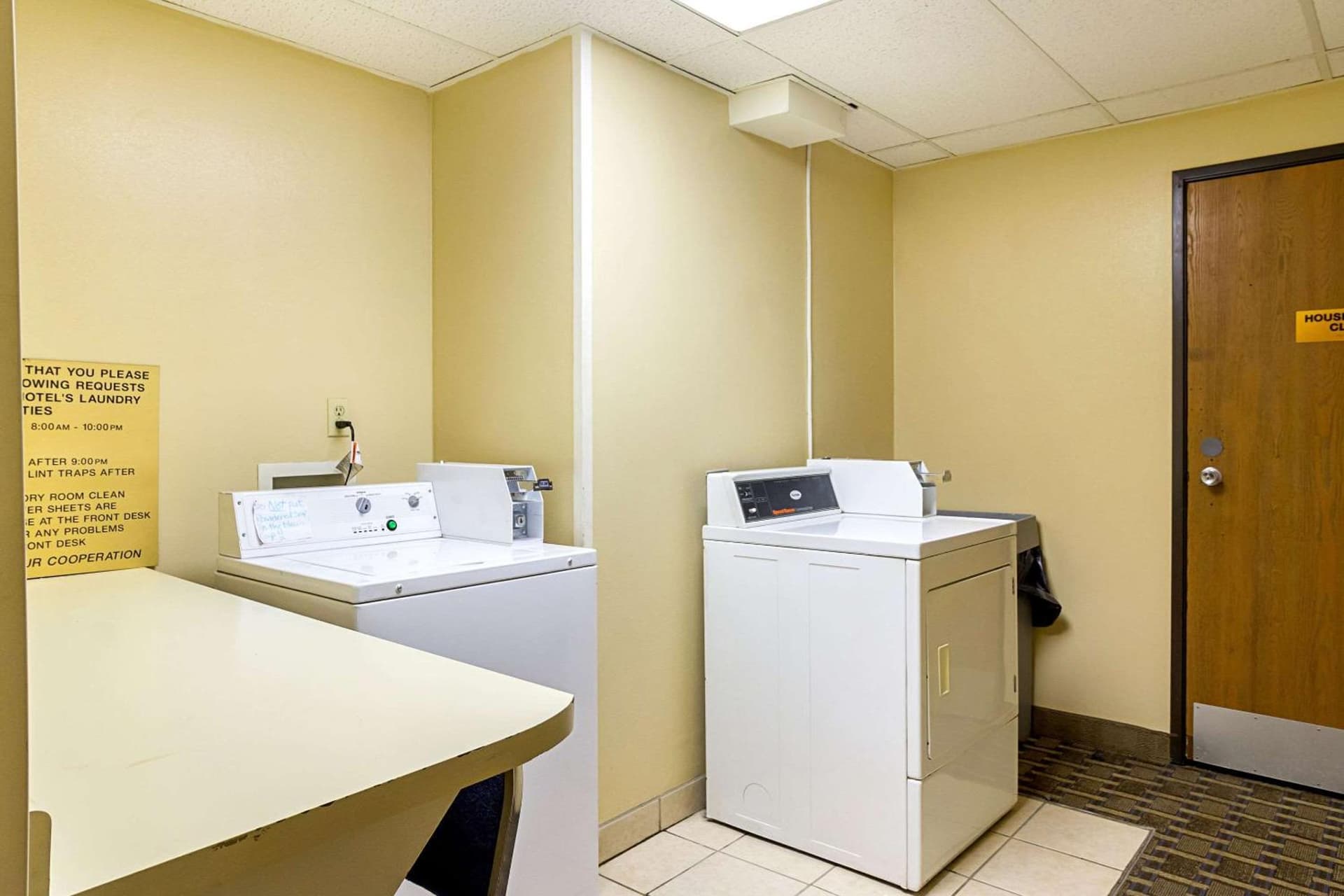 Americas Best Value Inn Fargo gallery photo in Fargo, ND — image 22