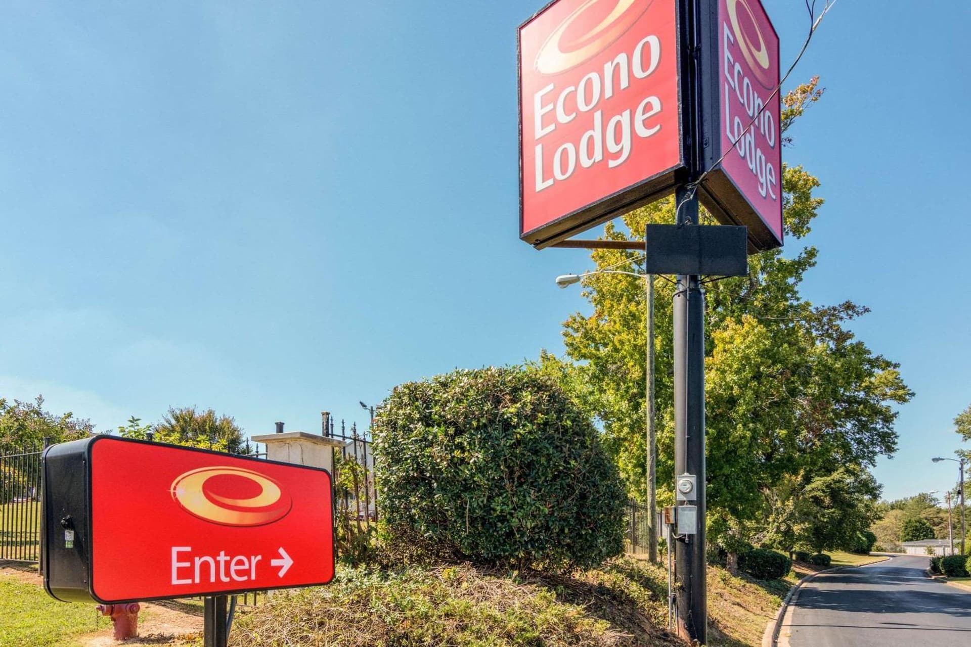 Econo Lodge Gastonia North property views in Gastonia, NC — gallery photo 3