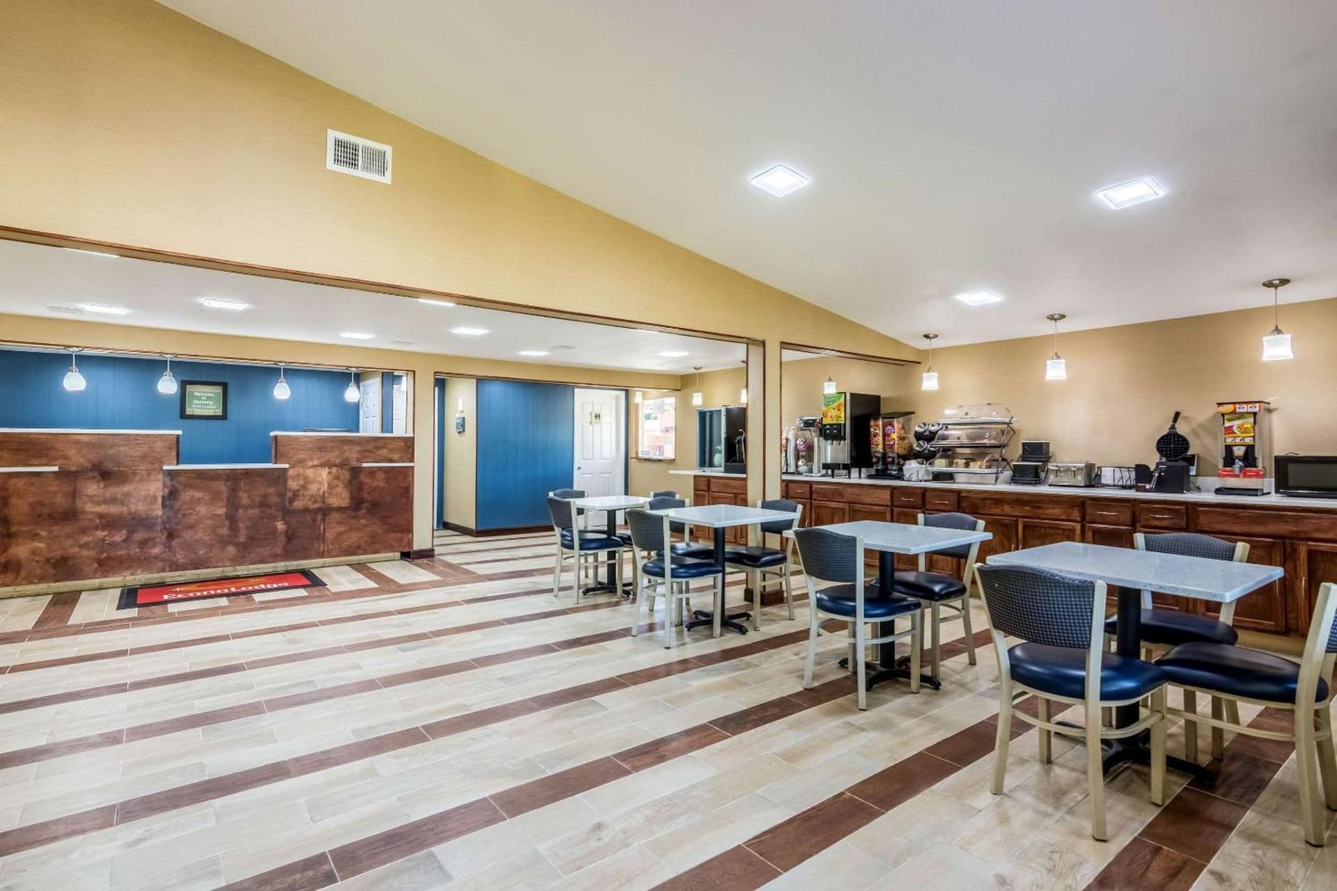 Econo Lodge Gastonia North gallery photo in Gastonia, NC — image 21