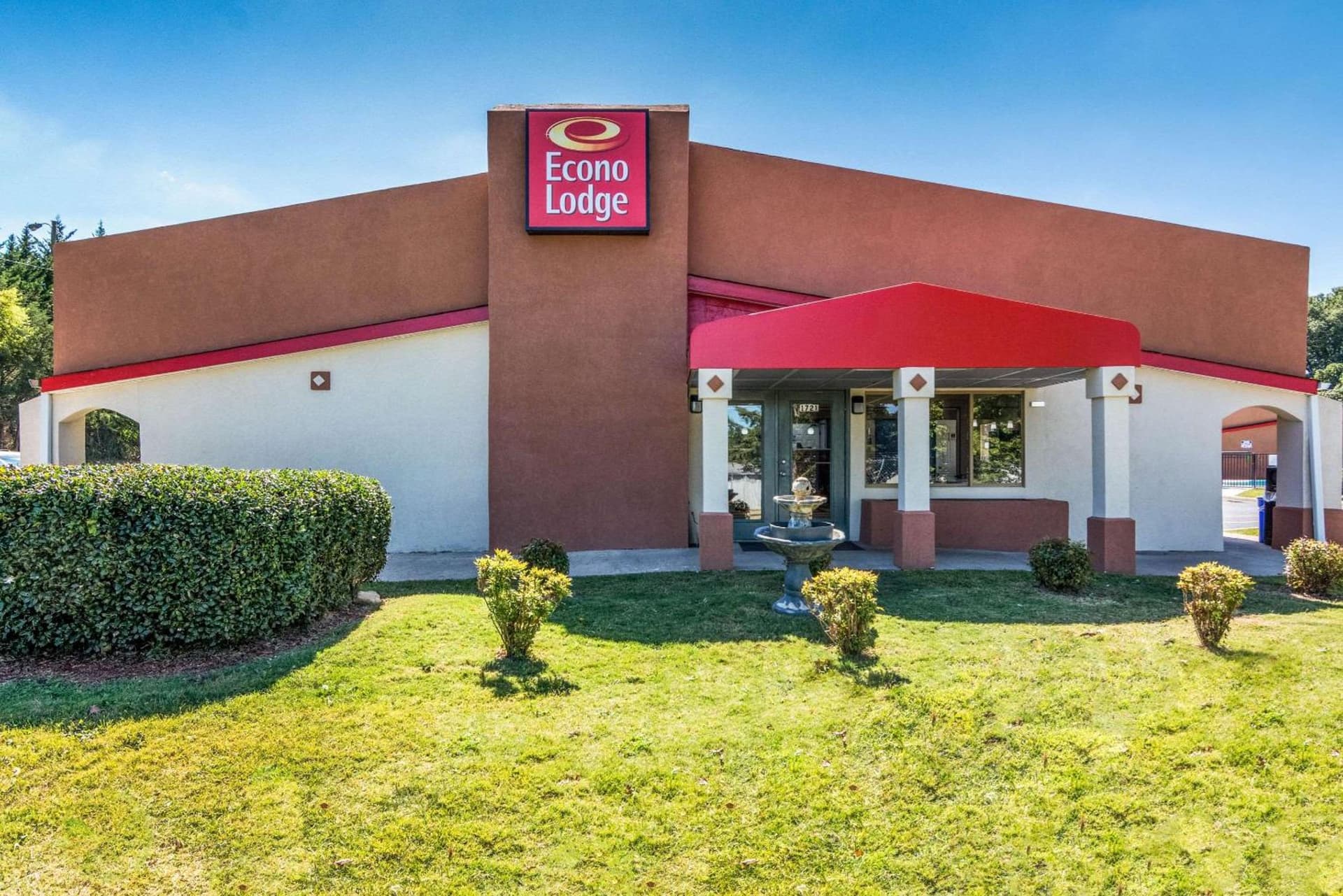 Econo Lodge Gastonia North featured exterior or lobby in Gastonia, NC — similar hotel