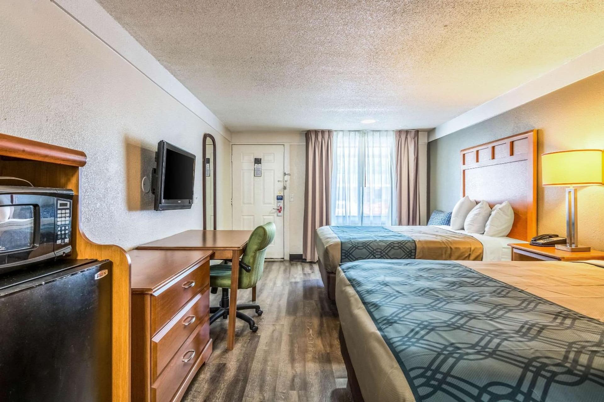 Econo Lodge Gastonia North gallery photo in Gastonia, NC — image 4