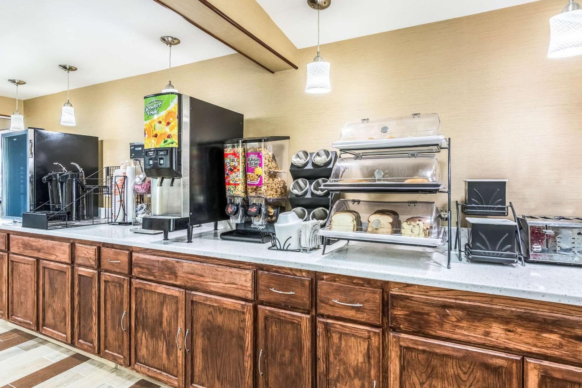 Econo Lodge Gastonia North gallery photo in Gastonia, NC — image 26