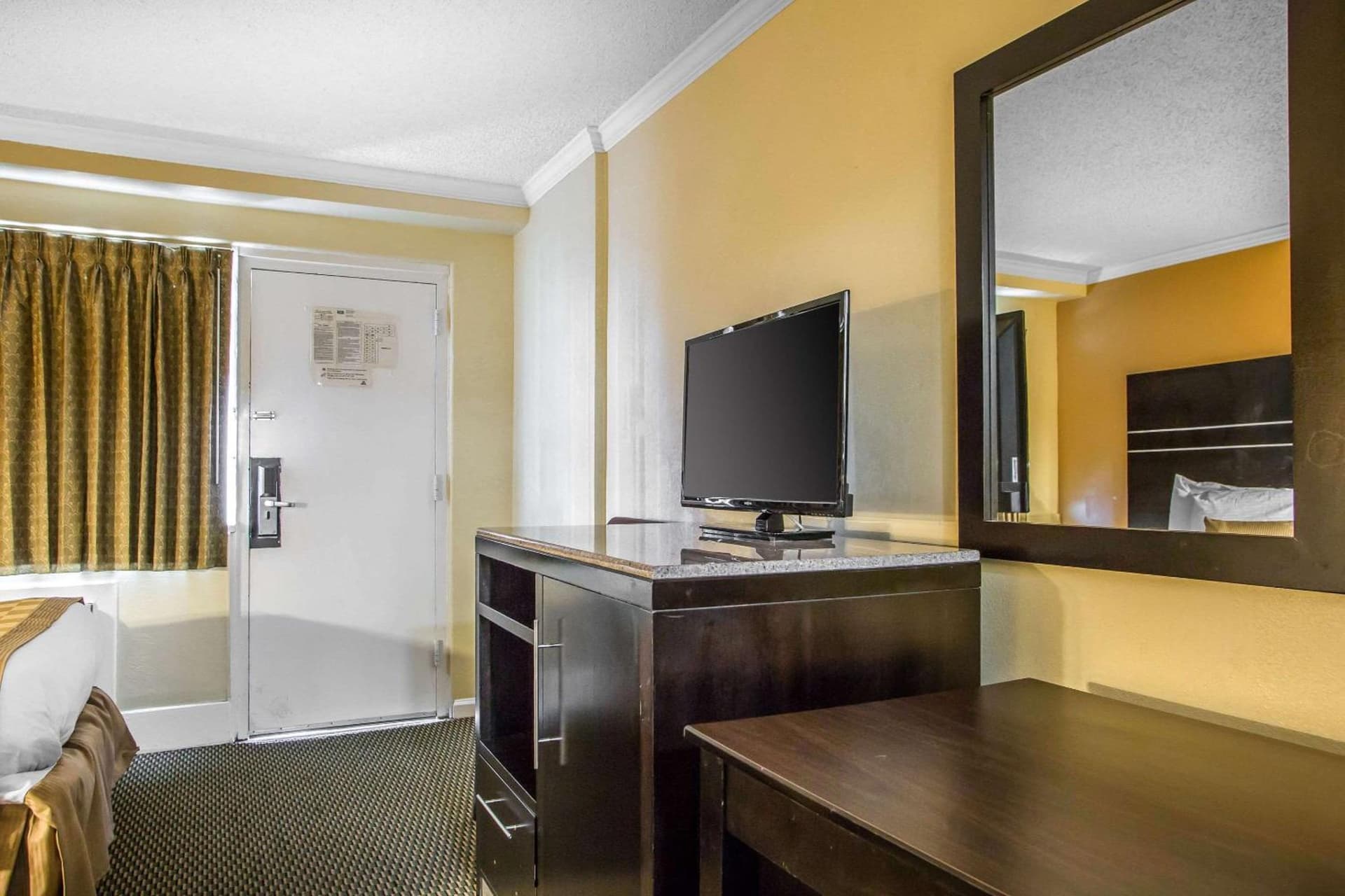 The Boards AC property views in Atlantic City, NJ — gallery photo 3