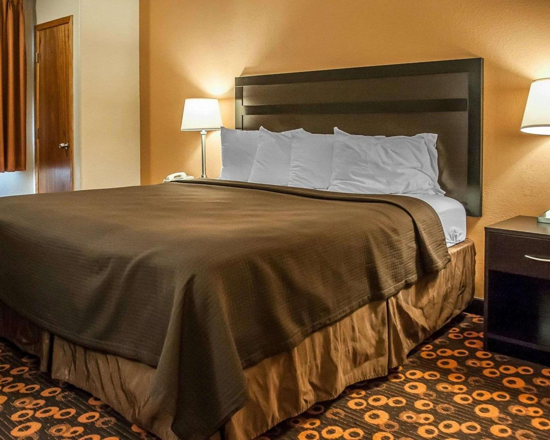 Econo Lodge Inn & Suites Santa Fe South gallery photo in Santa Fe, NM — image 22