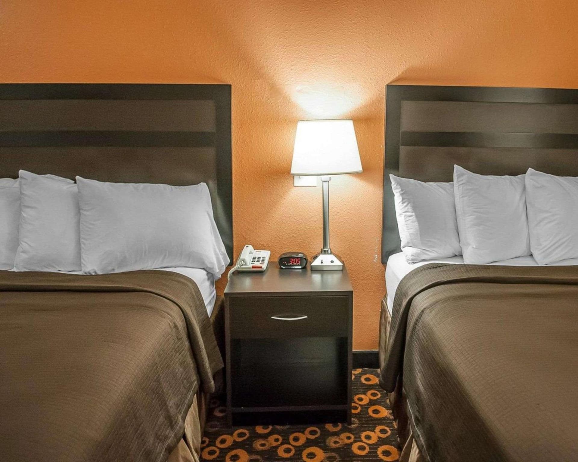 Econo Lodge Inn & Suites Santa Fe South gallery photo in Santa Fe, NM — image 19