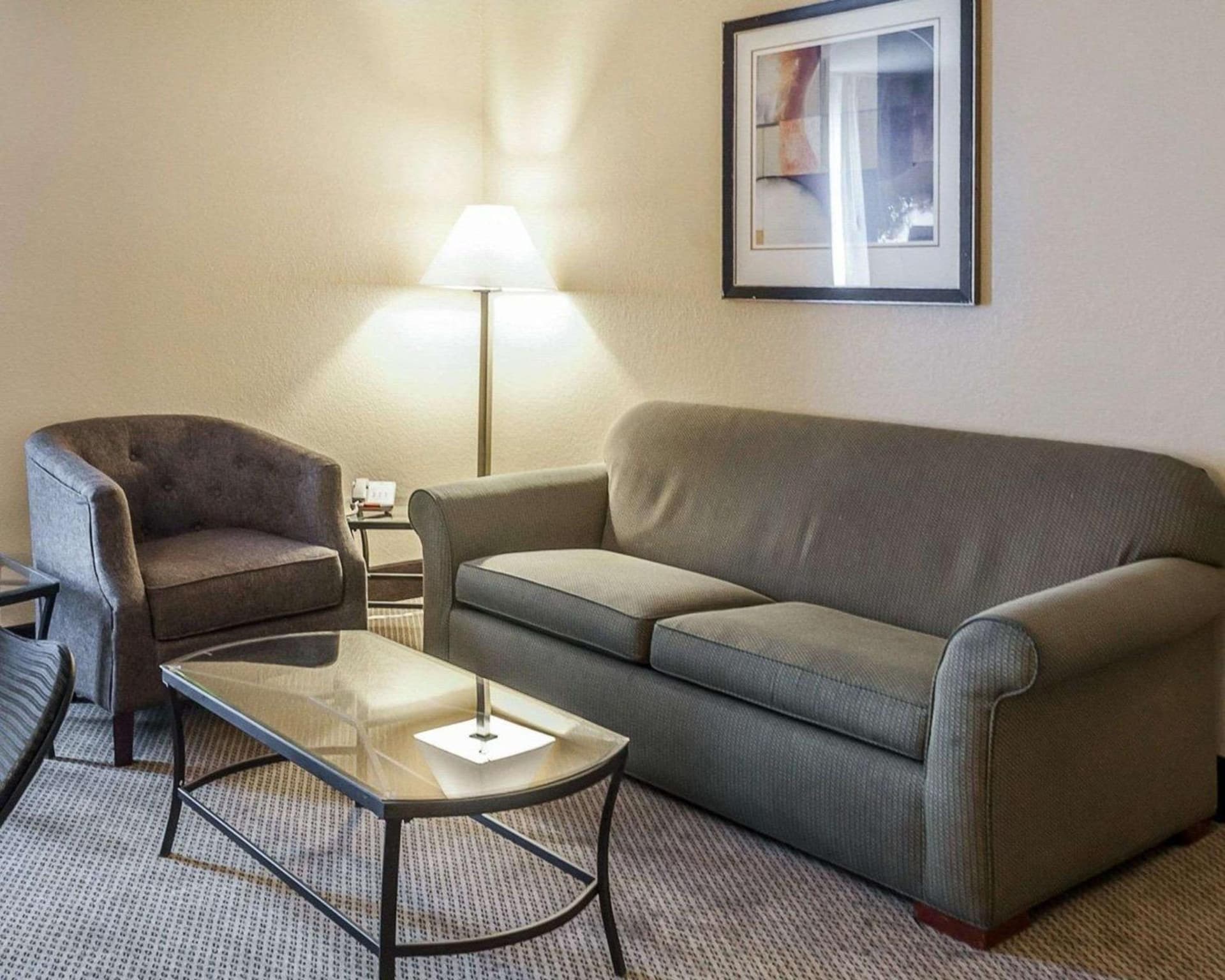 Quality Inn & Suites Albuquerque West gallery photo in Albuquerque, NM — image 11
