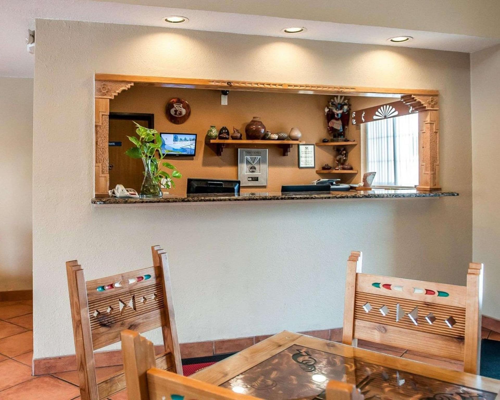 Econo Lodge Inn & Suites Santa Fe South gallery photo in Santa Fe, NM — image 11