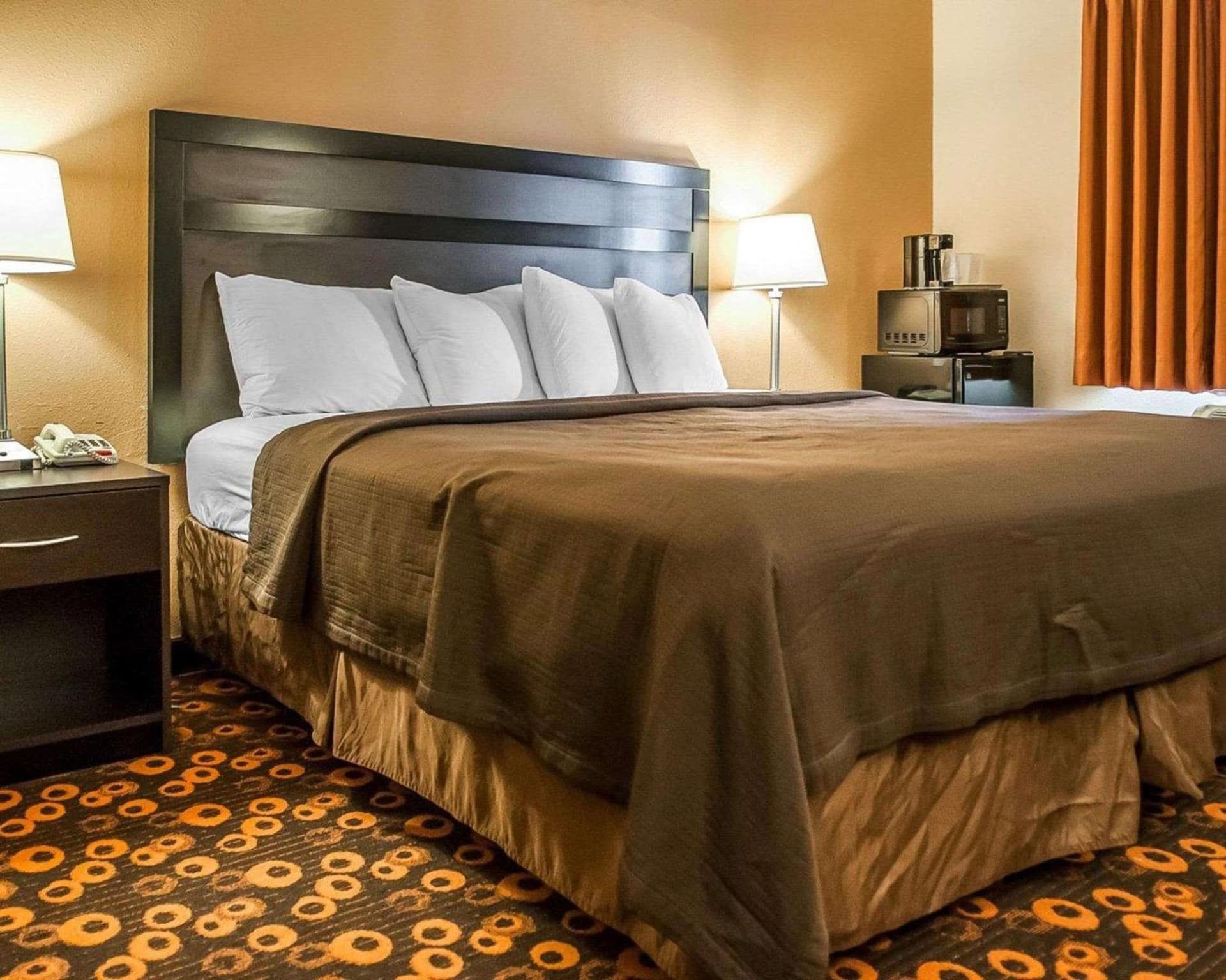 Econo Lodge Inn & Suites Santa Fe South gallery photo in Santa Fe, NM — image 29