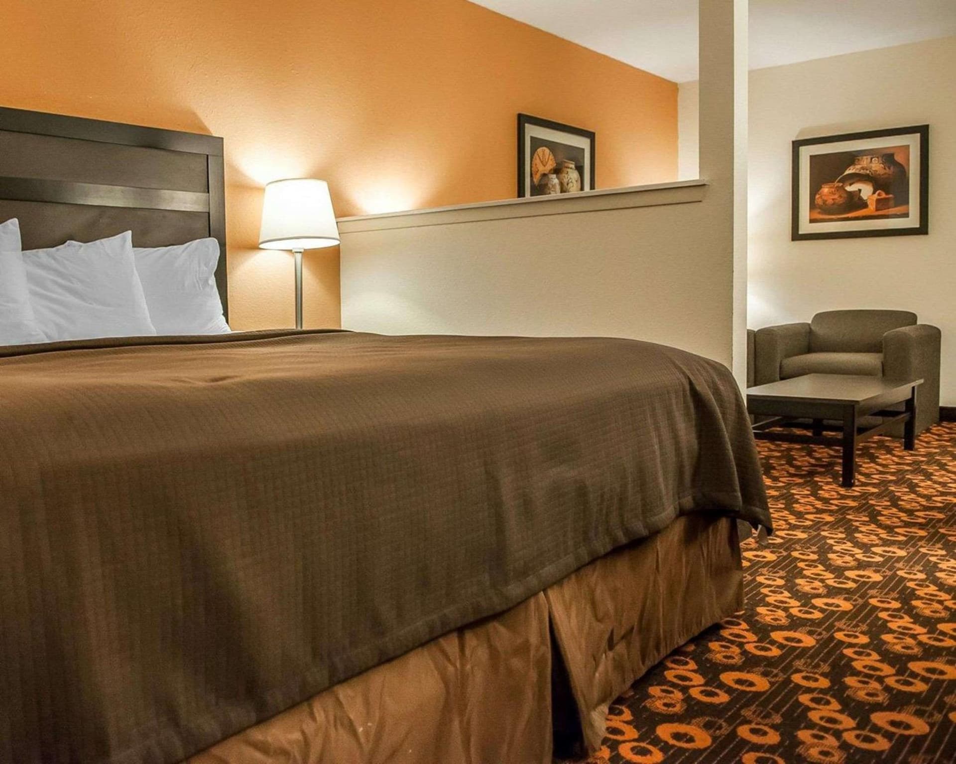 Econo Lodge Inn & Suites Santa Fe South gallery photo in Santa Fe, NM — image 23