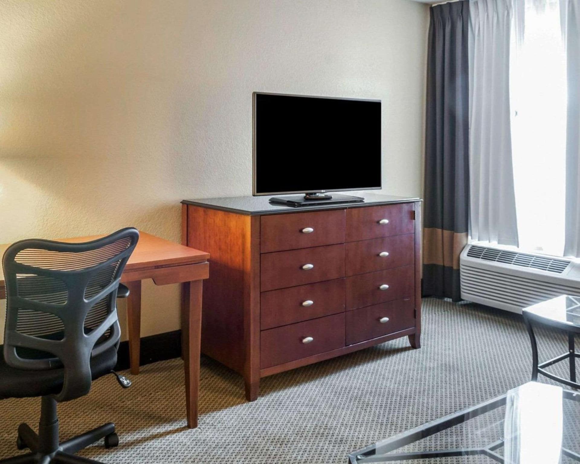 Quality Inn & Suites Albuquerque West gallery photo in Albuquerque, NM — image 28