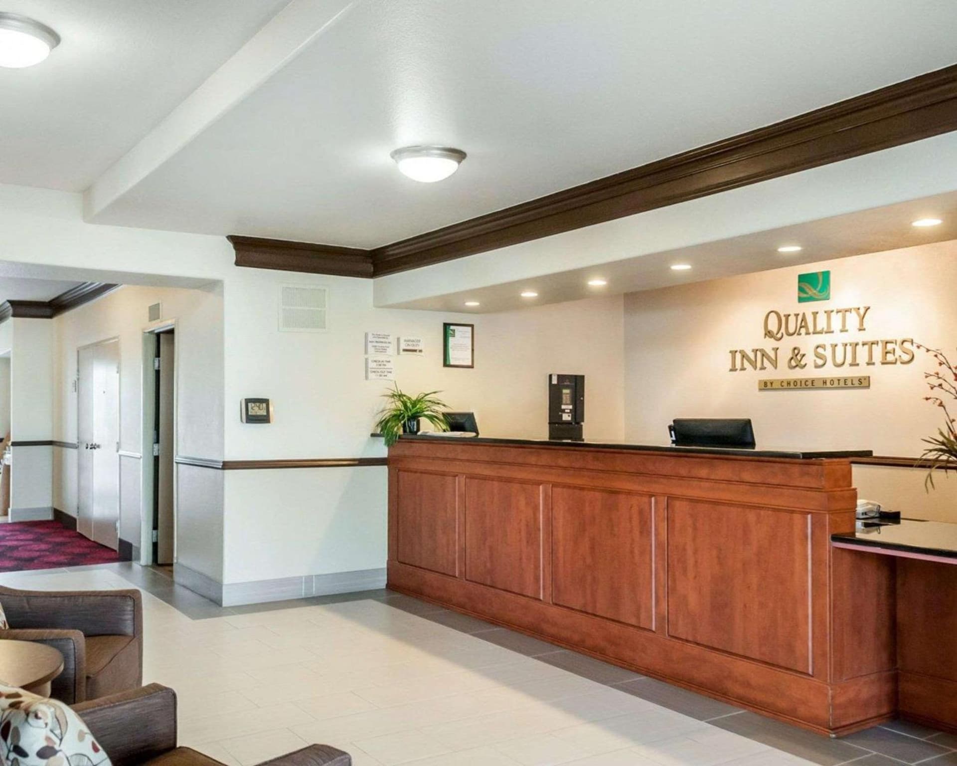 Quality Inn & Suites Albuquerque West gallery photo in Albuquerque, NM — image 14
