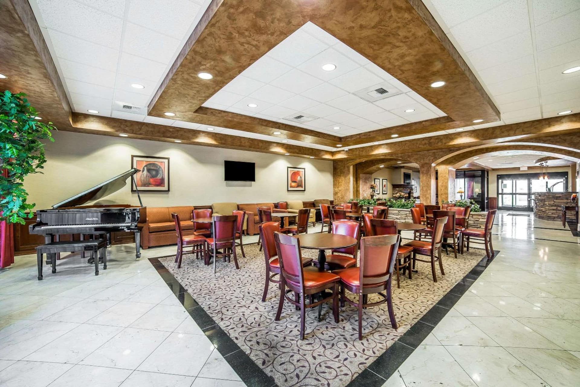 Comfort Inn & Suites Henderson - Las Vegas gallery photo in Las Vegas, NV — image 7