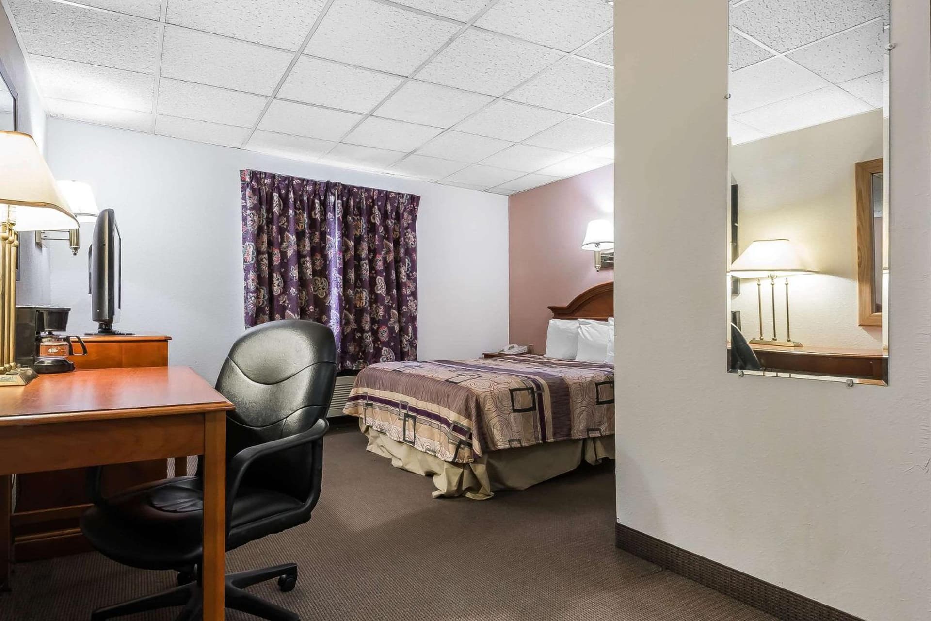 Quality Inn & Suites Binghamton Vestal gallery photo in Binghamton, NY — image 13