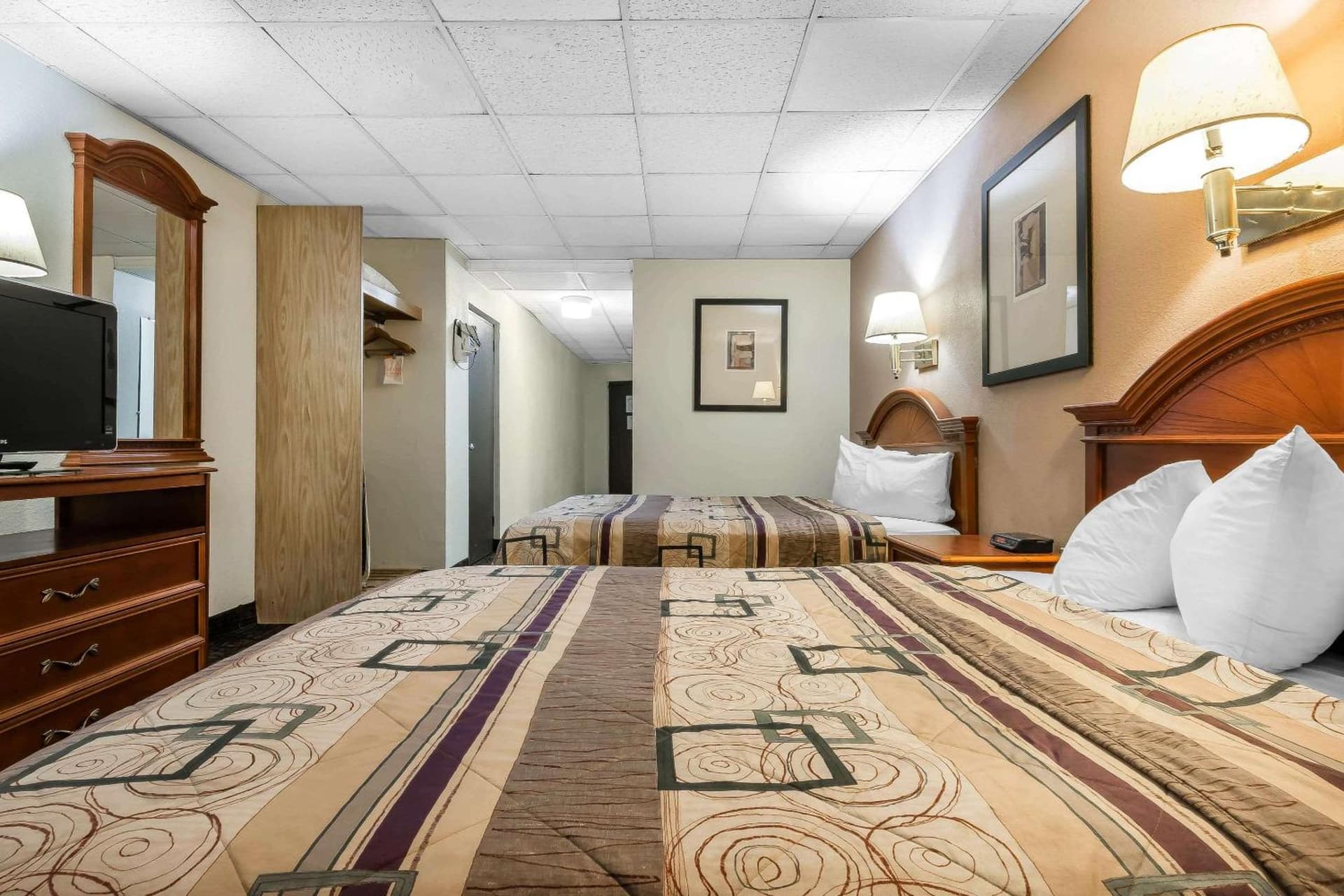 Quality Inn & Suites Binghamton Vestal gallery photo in Binghamton, NY — image 12