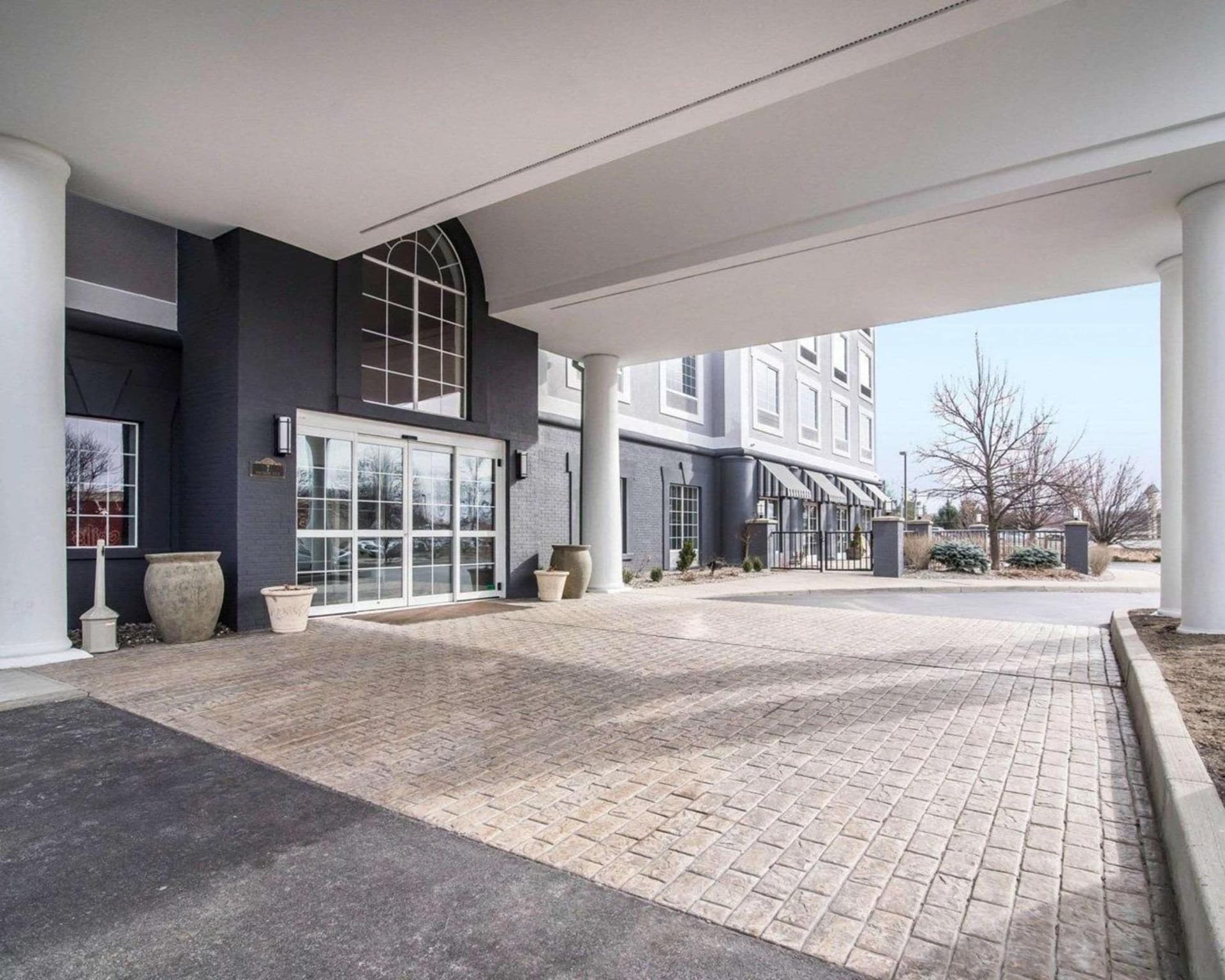 Park Manor Hotel gallery photo in Clifton Park, NY — image 34