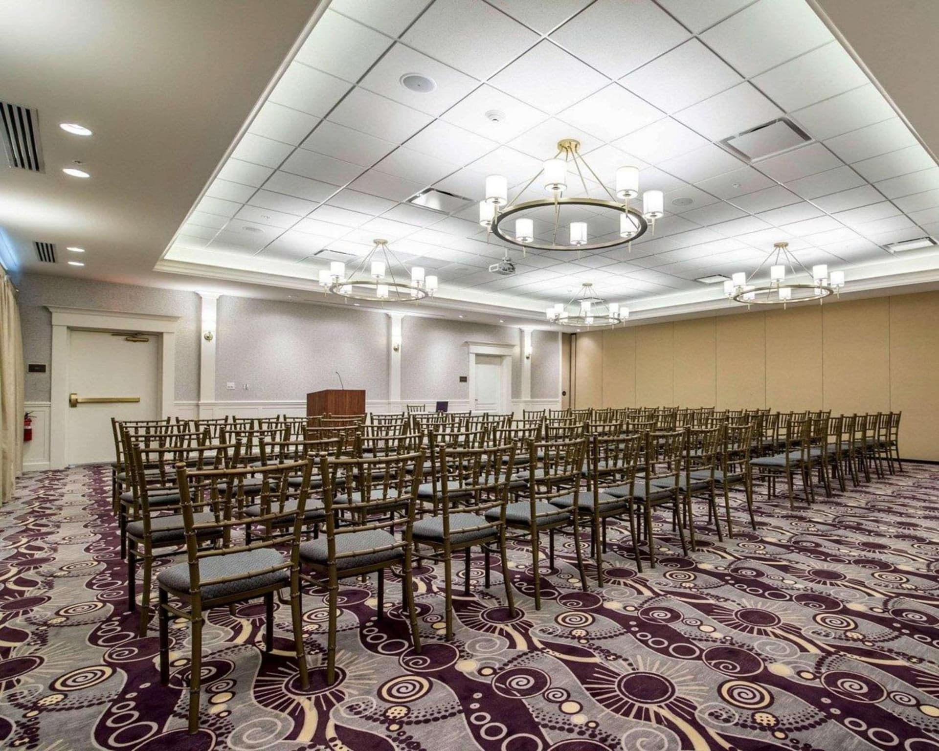 Park Manor Hotel gallery photo in Clifton Park, NY — image 52