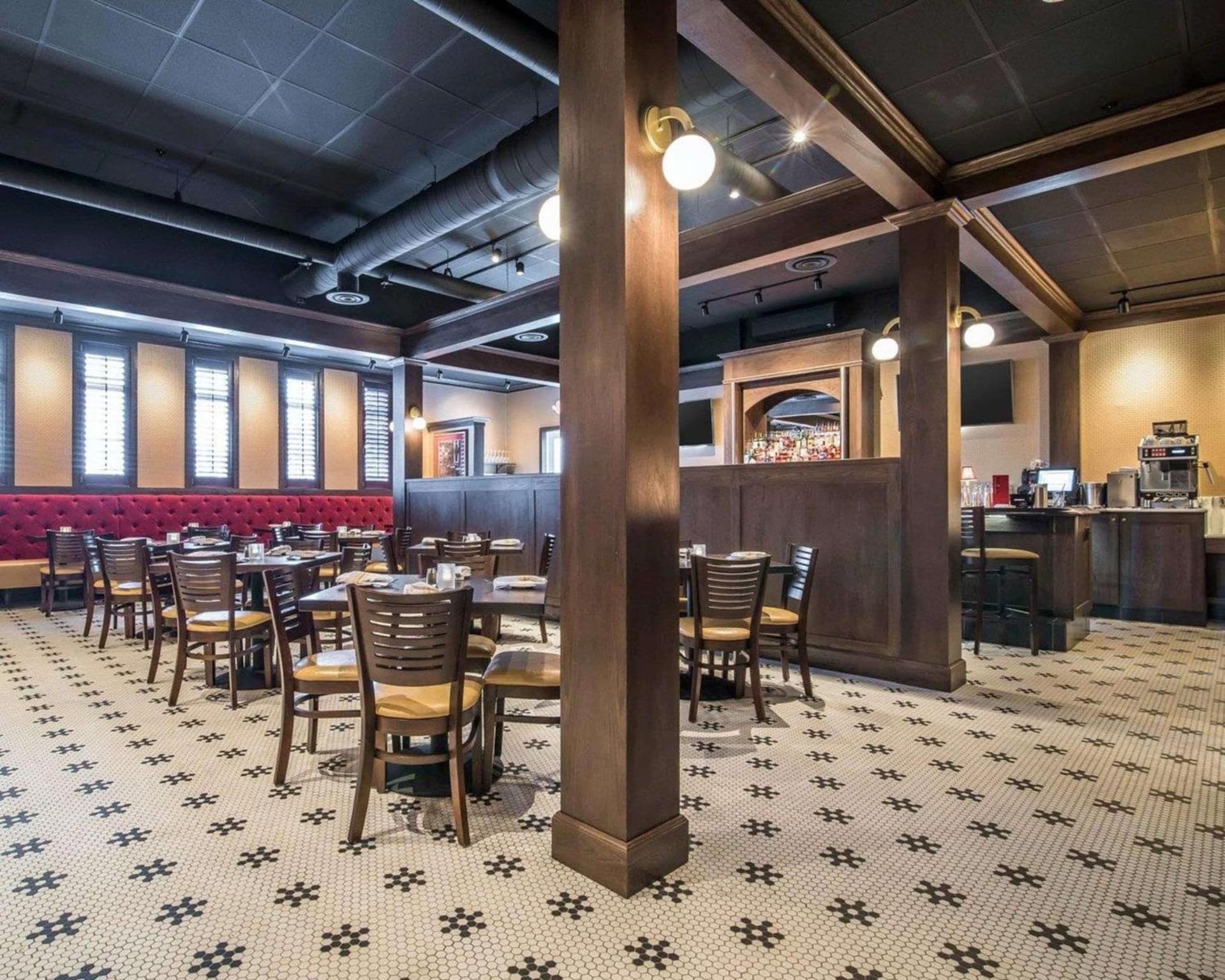 Park Manor Hotel gallery photo in Clifton Park, NY — image 44