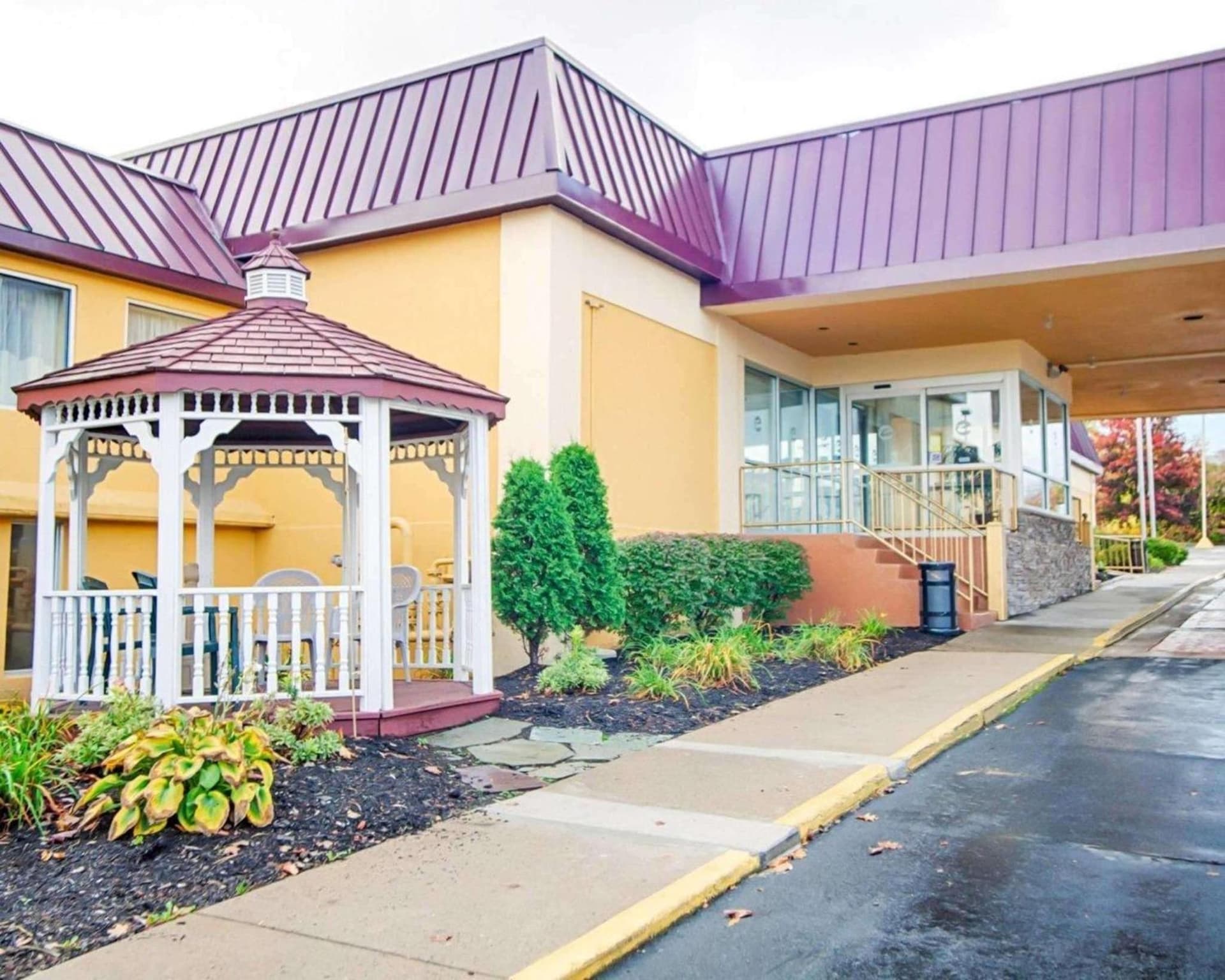 Quality Inn & Suites Syracuse Fairgrounds featured exterior or lobby in Liverpool, NY — similar hotel