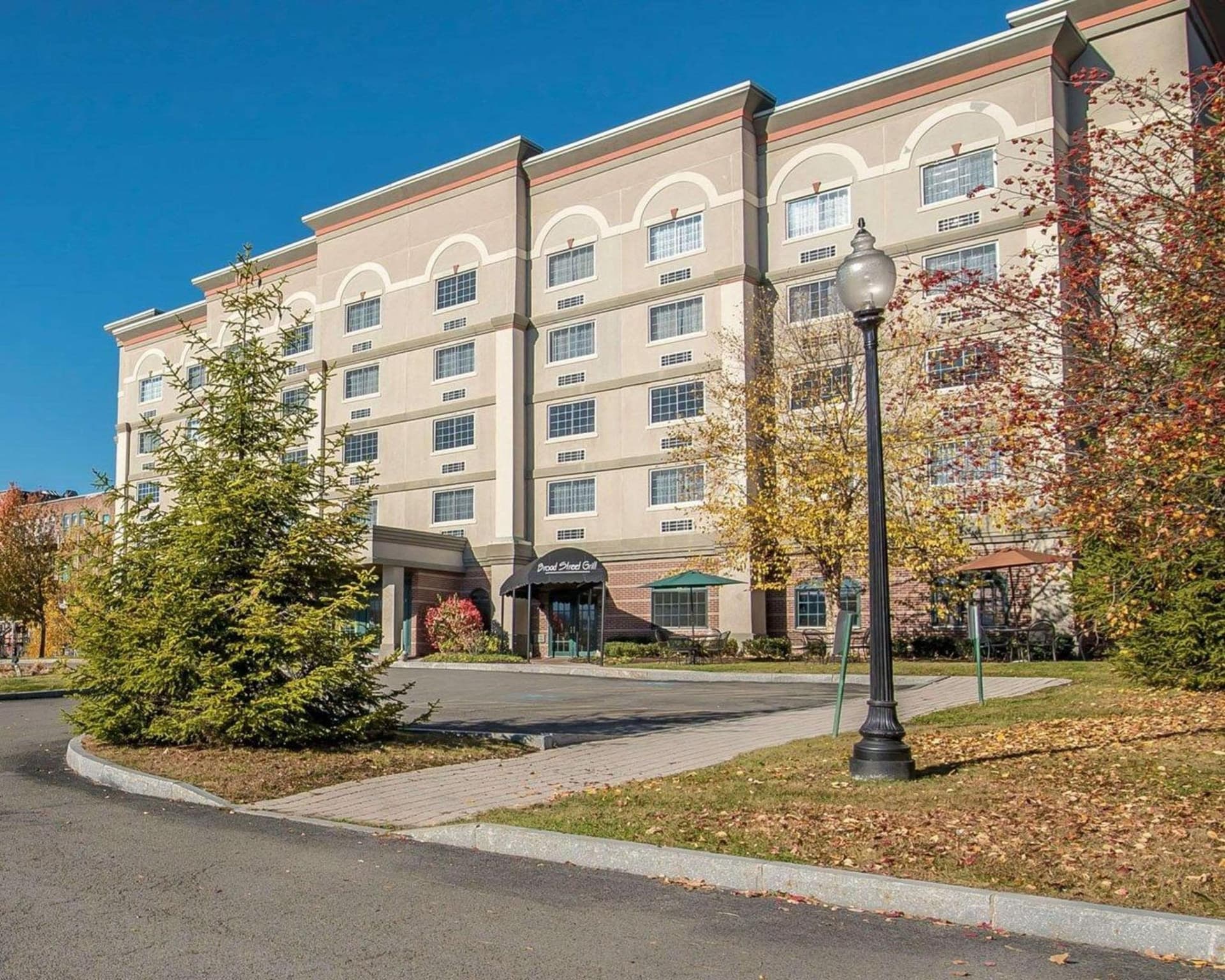 The Marx Hotel - Downtown - University Area featured exterior or lobby in Oneonta, NY — similar hotel