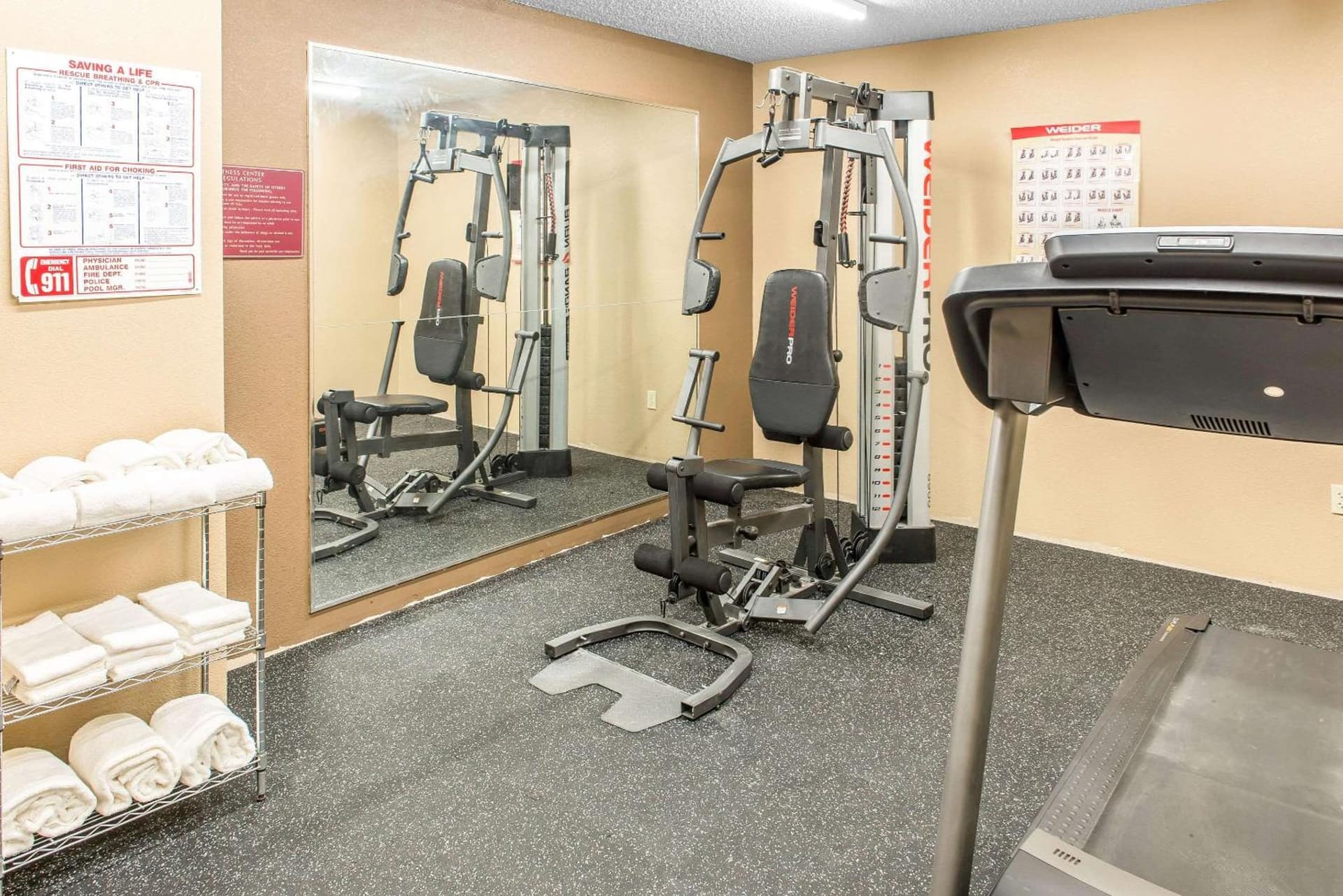 Quality Inn & Suites Columbus West - Hilliard interior in Columbus, OH — gallery photo 2